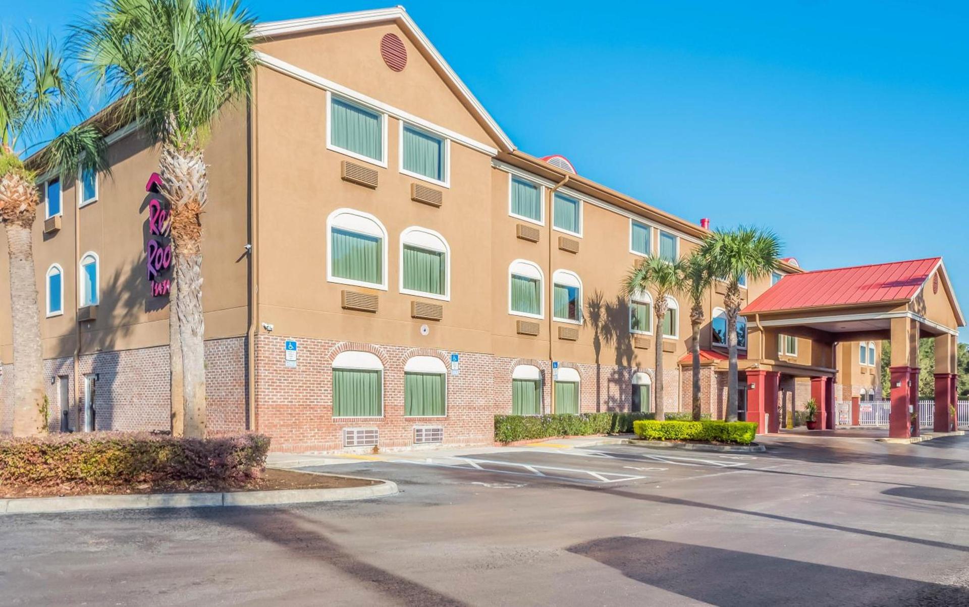 Red Roof Inn Ocala photo 20