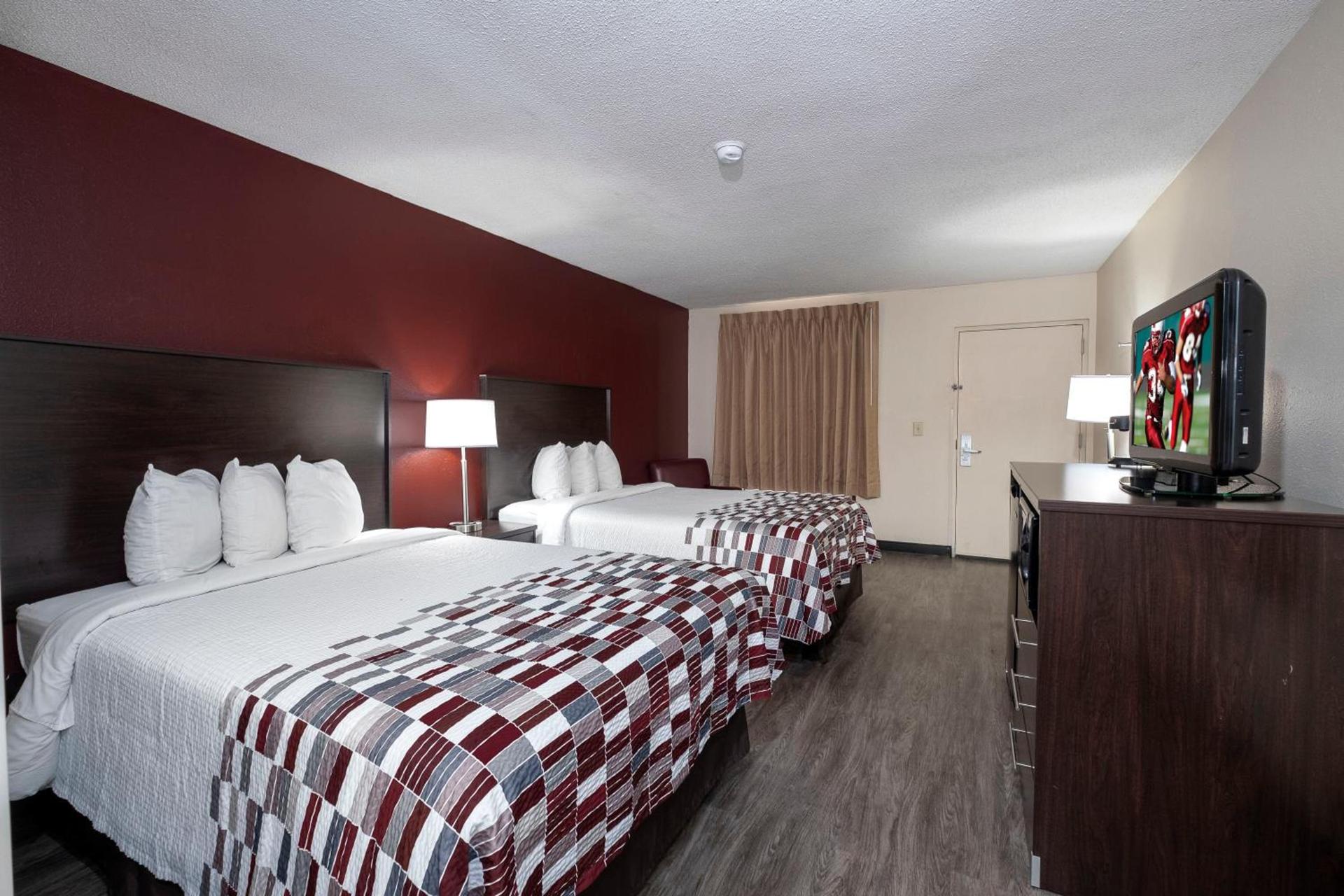 Red Roof Inn Prattville photo 17