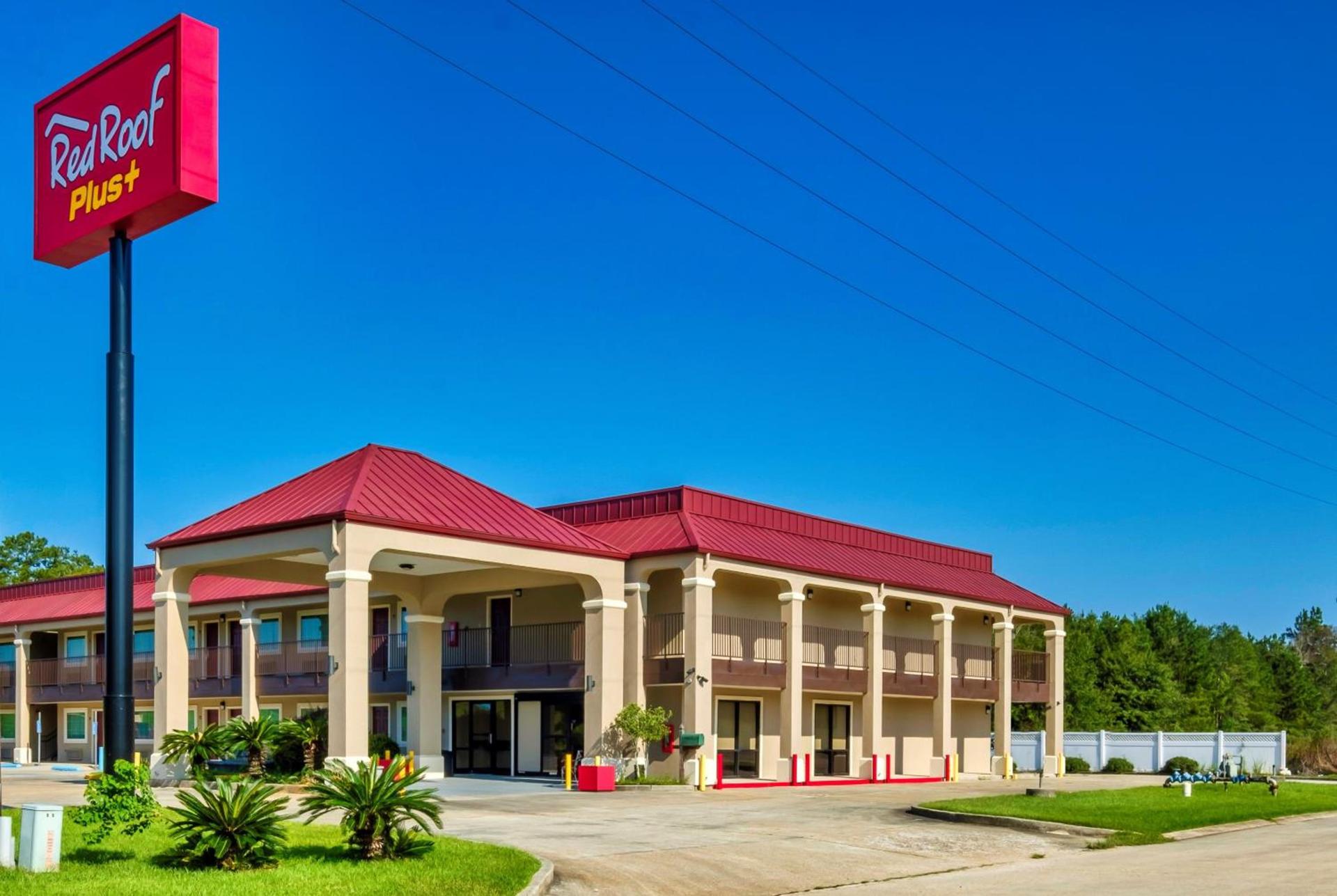 Red Roof Inn PLUS+ Hammond photo 1