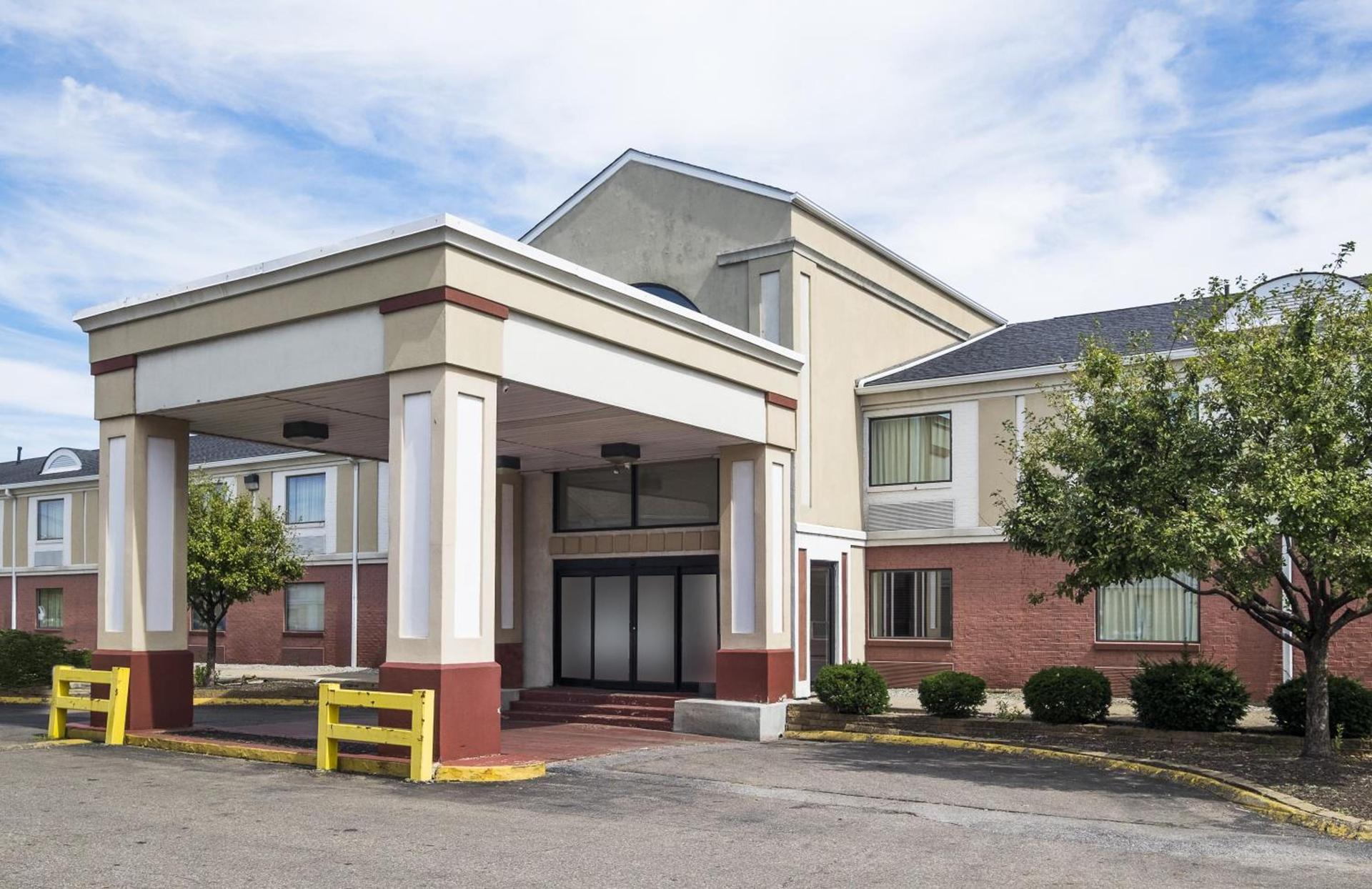 Red Roof Inn Columbus - Ohio State Fairgrounds photo 1