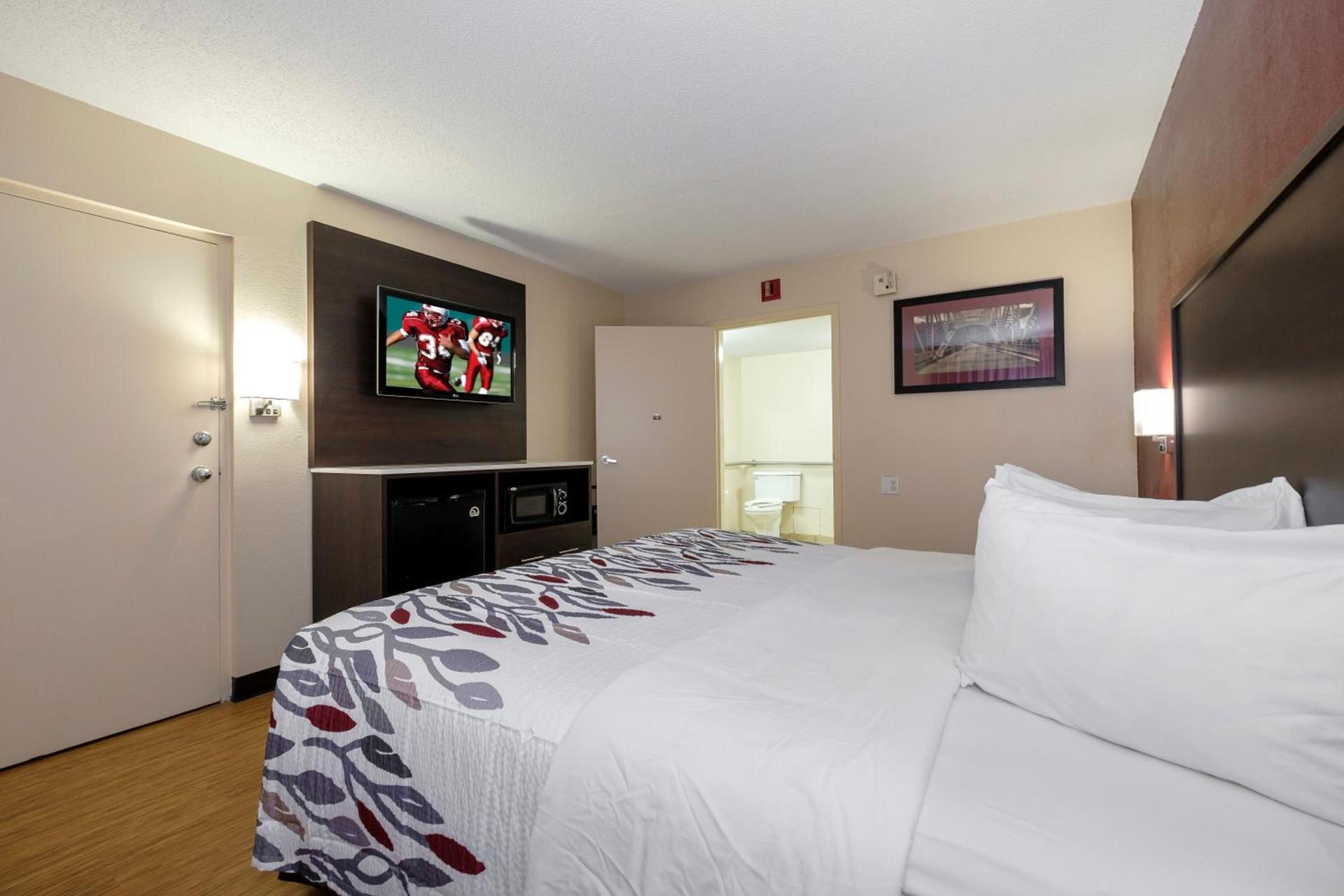 Red Roof Inn Gadsden photo 24