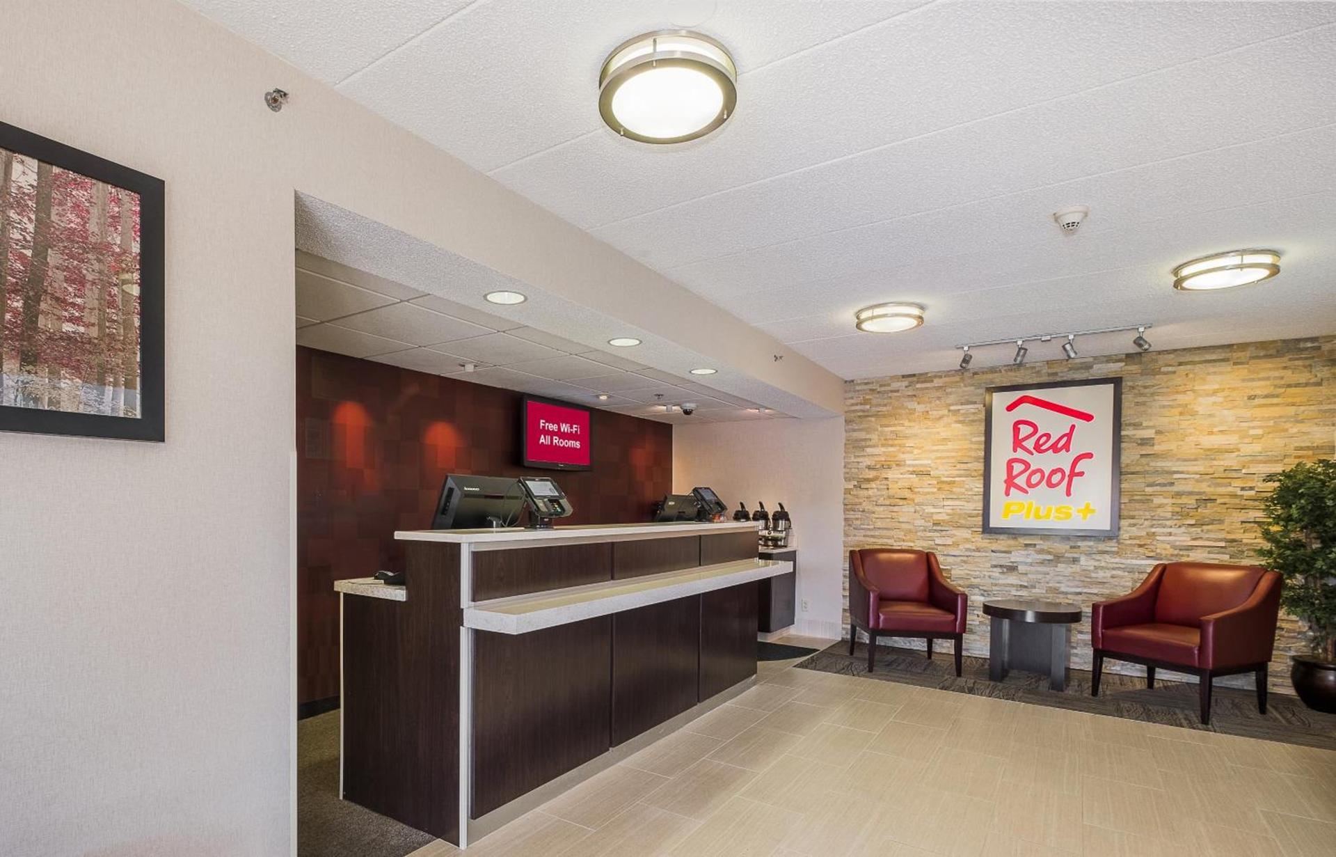 Red Roof Inn PLUS + Boston - Framingham photo 5