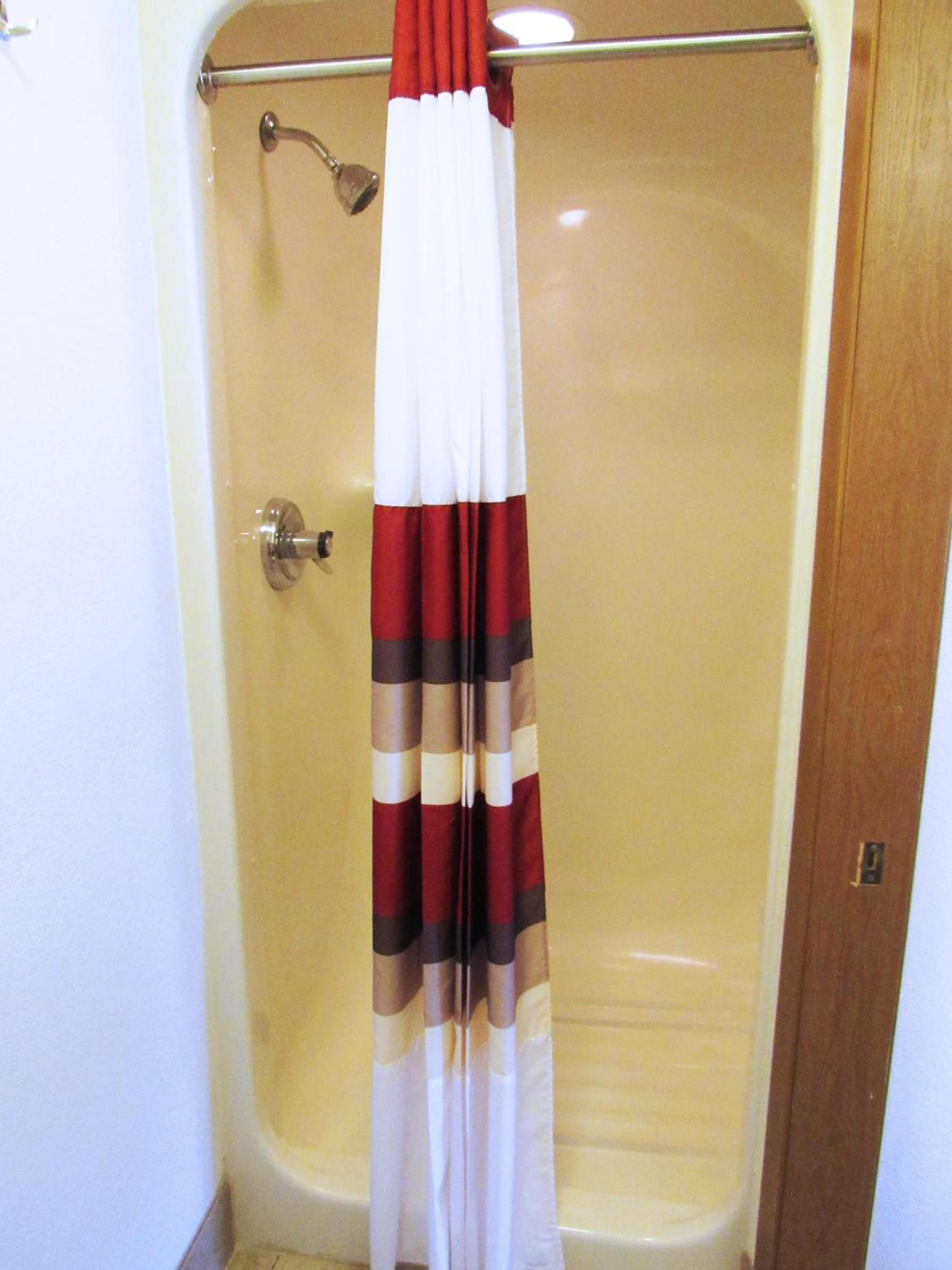 Red Roof Inn Fargo - I-94/Medical Center photo 20