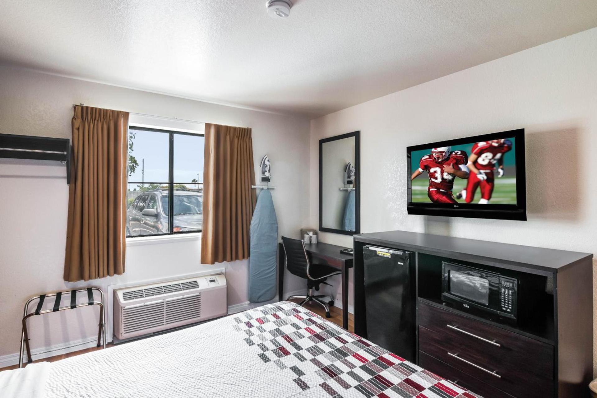 Red Roof Inn Palmdale - Lancaster photo 15