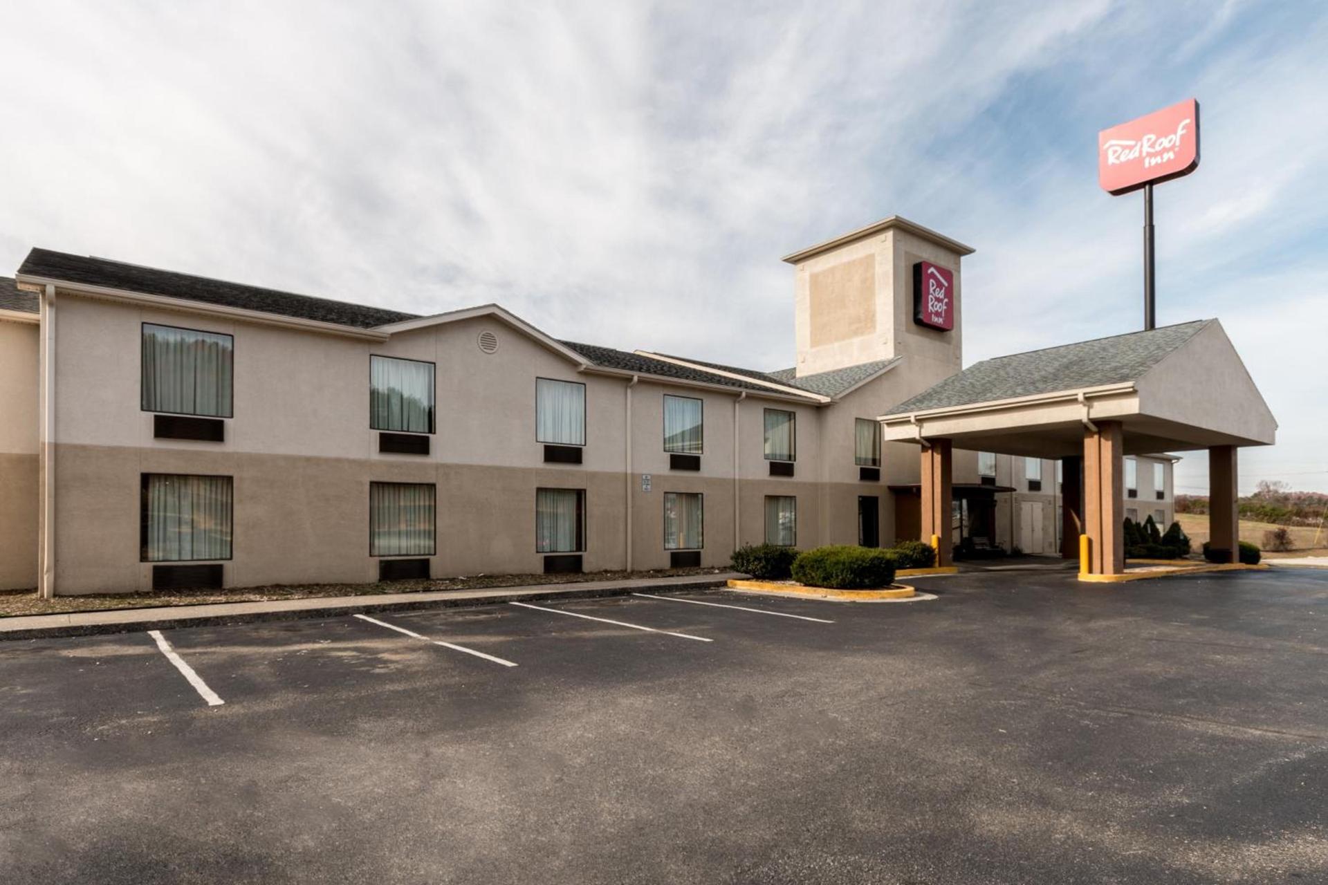 Red Roof Inn Morehead photo 3