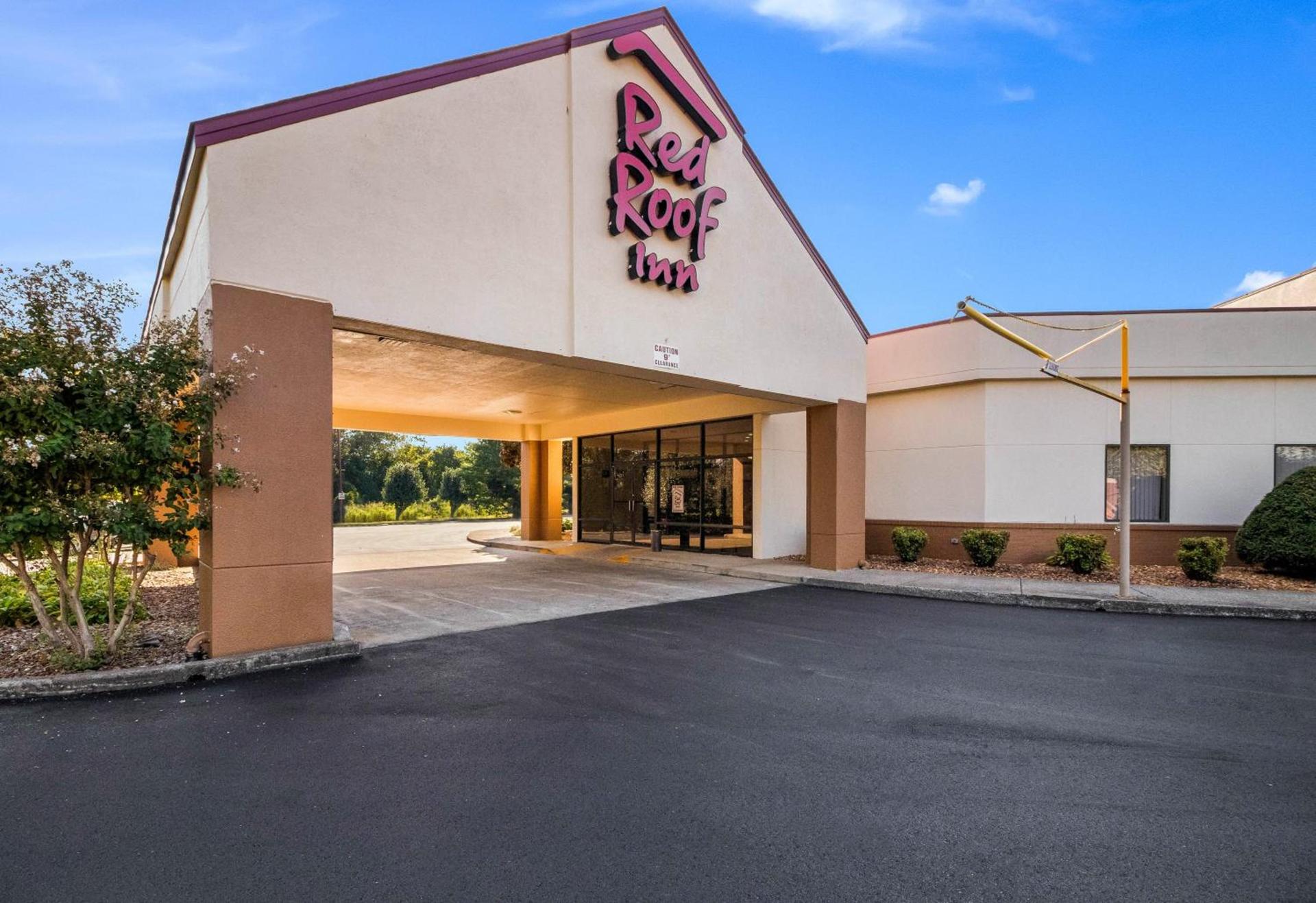 Red Roof Inn Clarksville — hotel in Clarksville