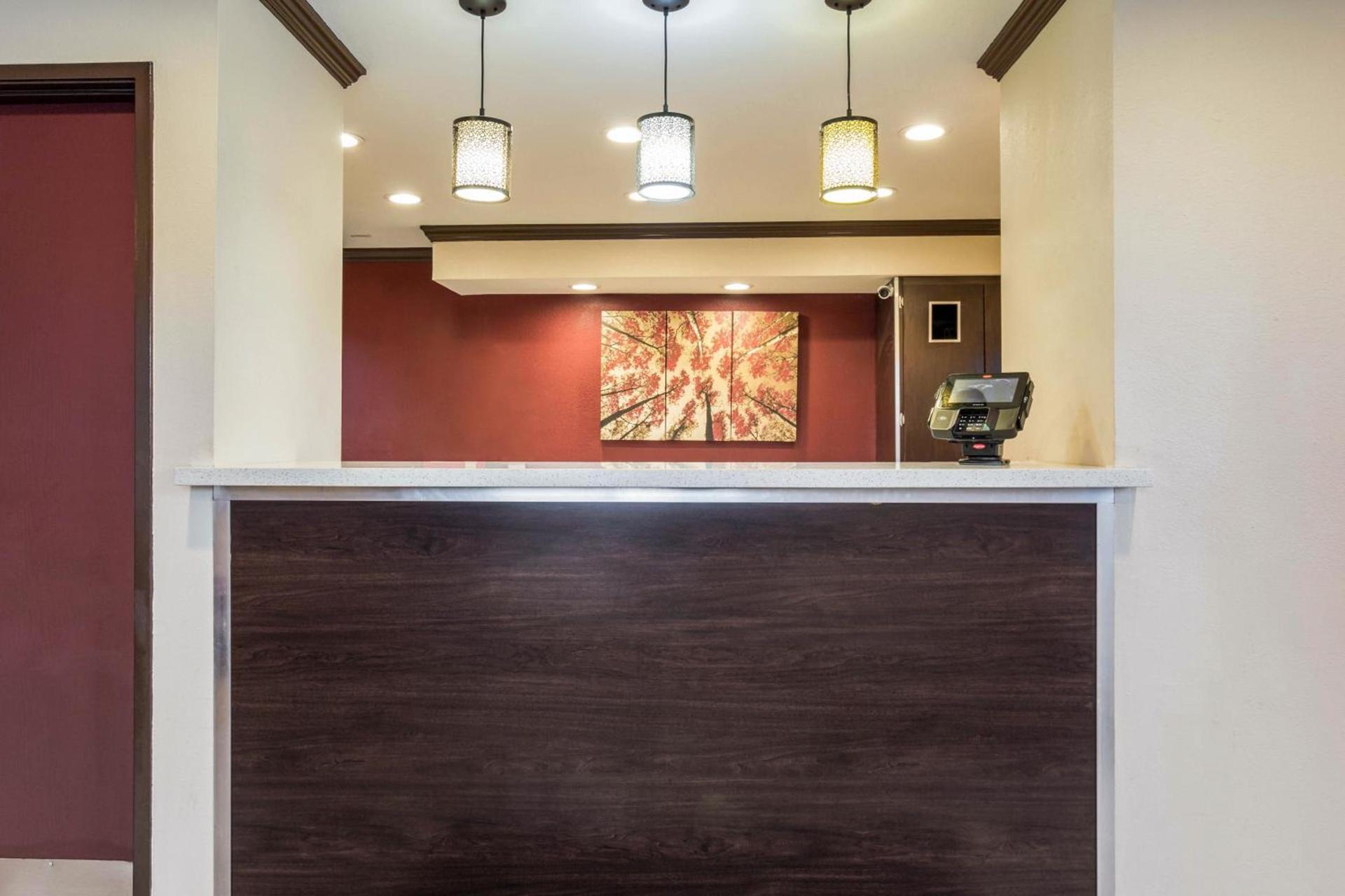 Red Roof Inn Dry Ridge photo 10