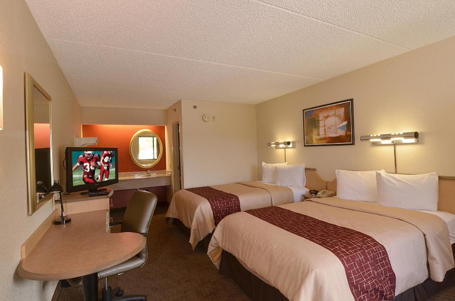 Red Roof Inn Buffalo - Hamburg/ I-90 photo 10