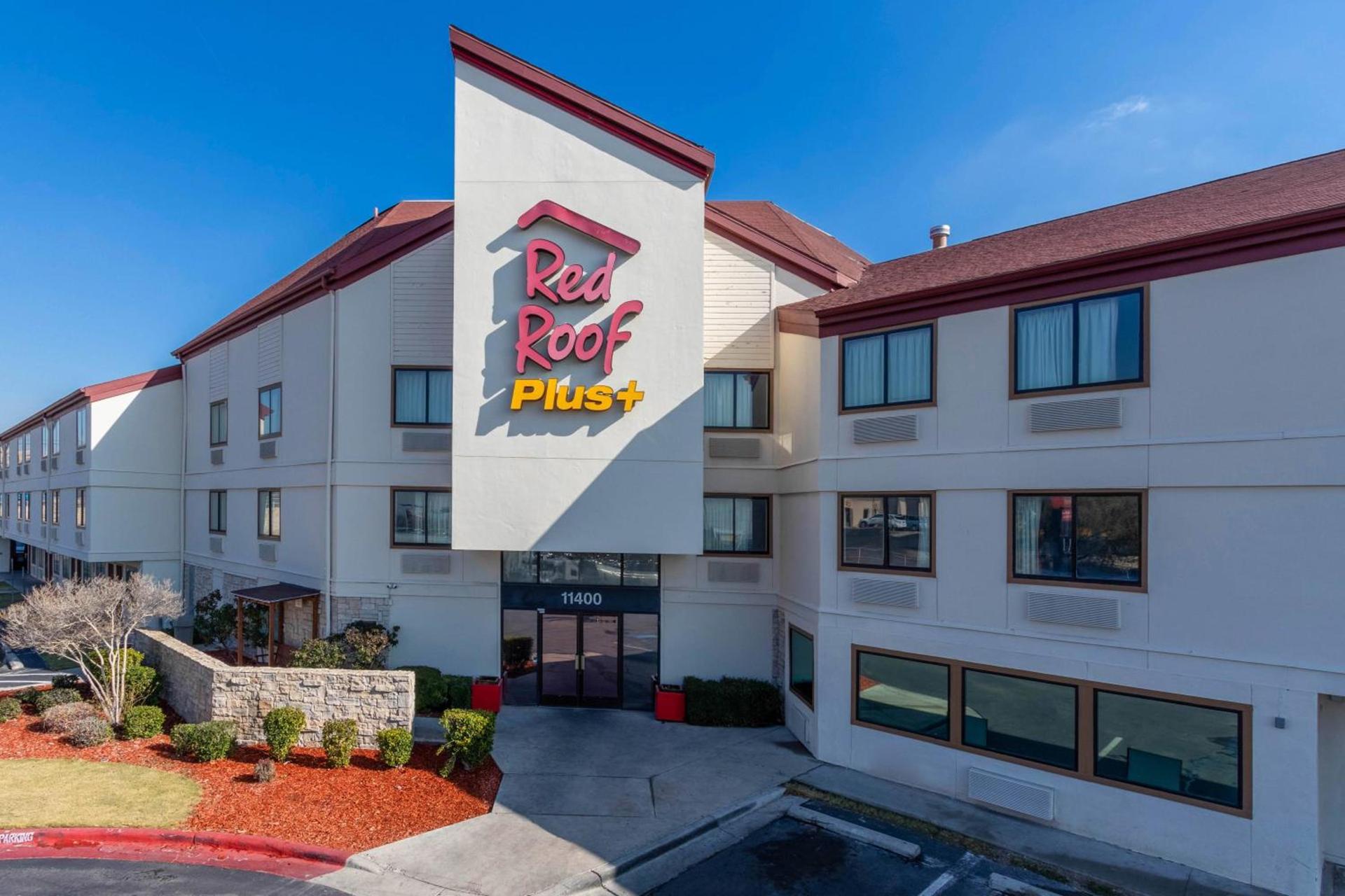 Red Roof Inn PLUS+ El Paso East photo 5