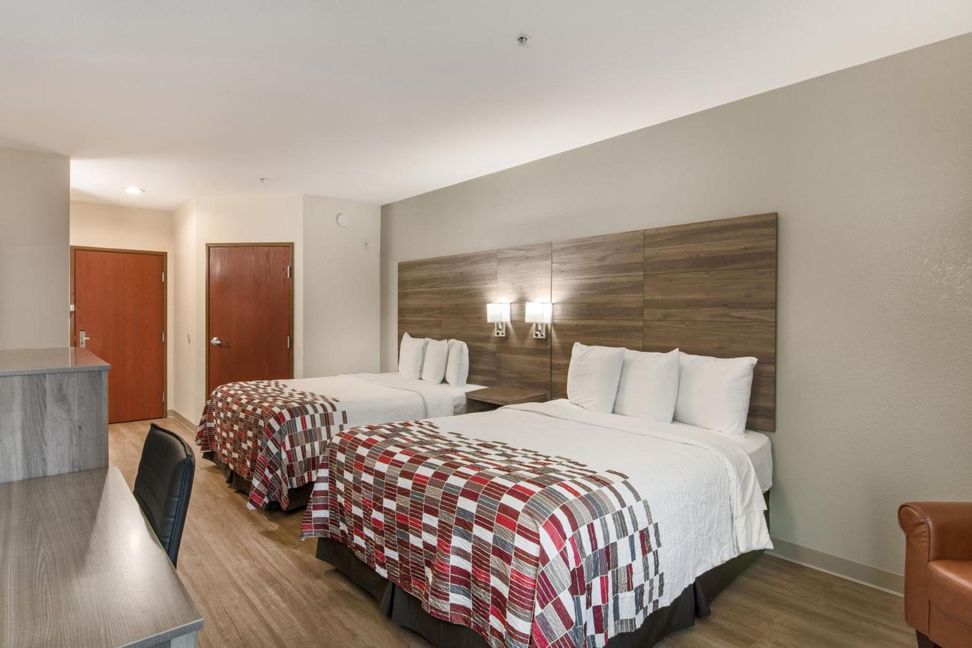 Red Roof Inn Panama City photo 22