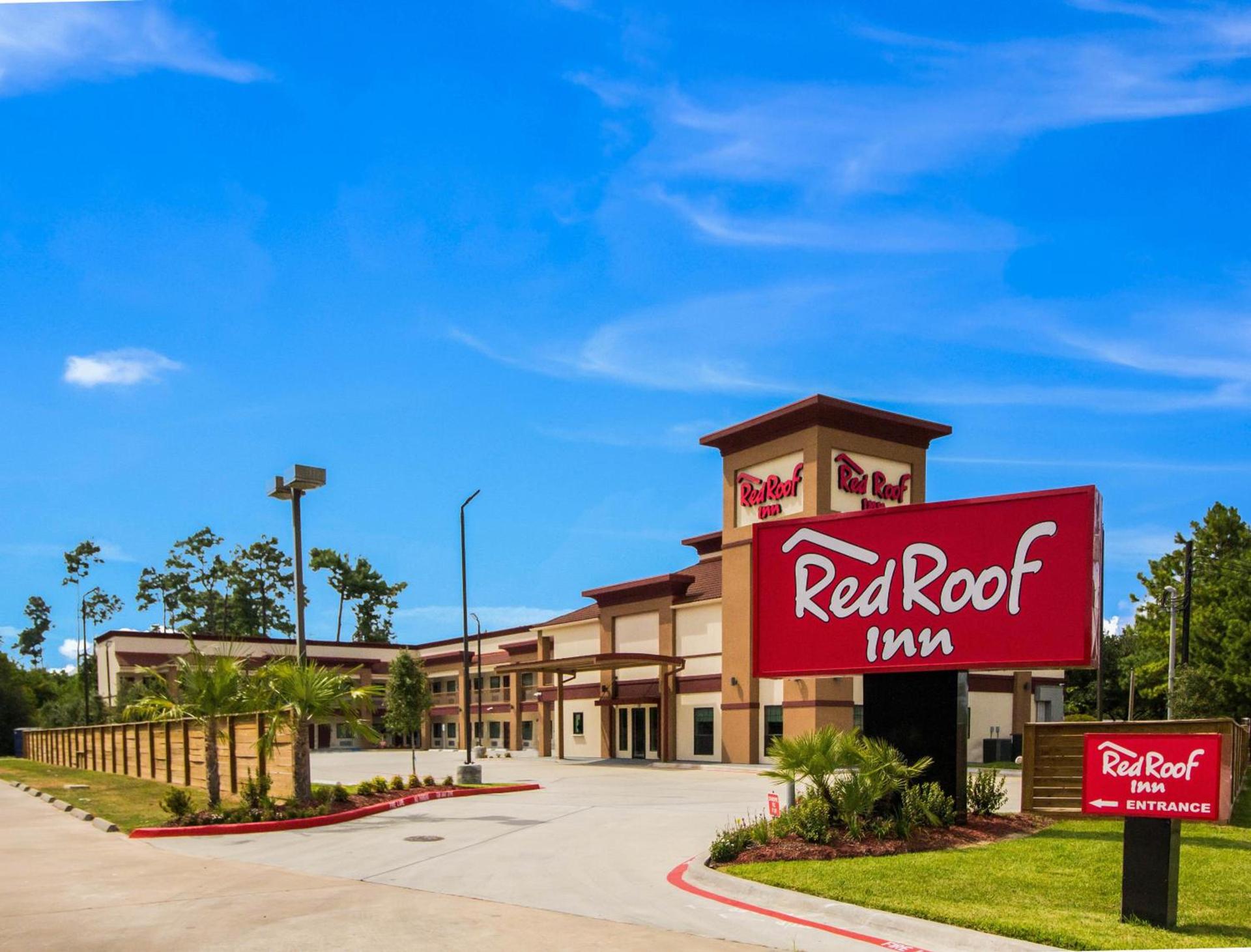 Red Roof Inn Houston - Willowbrook photo 1