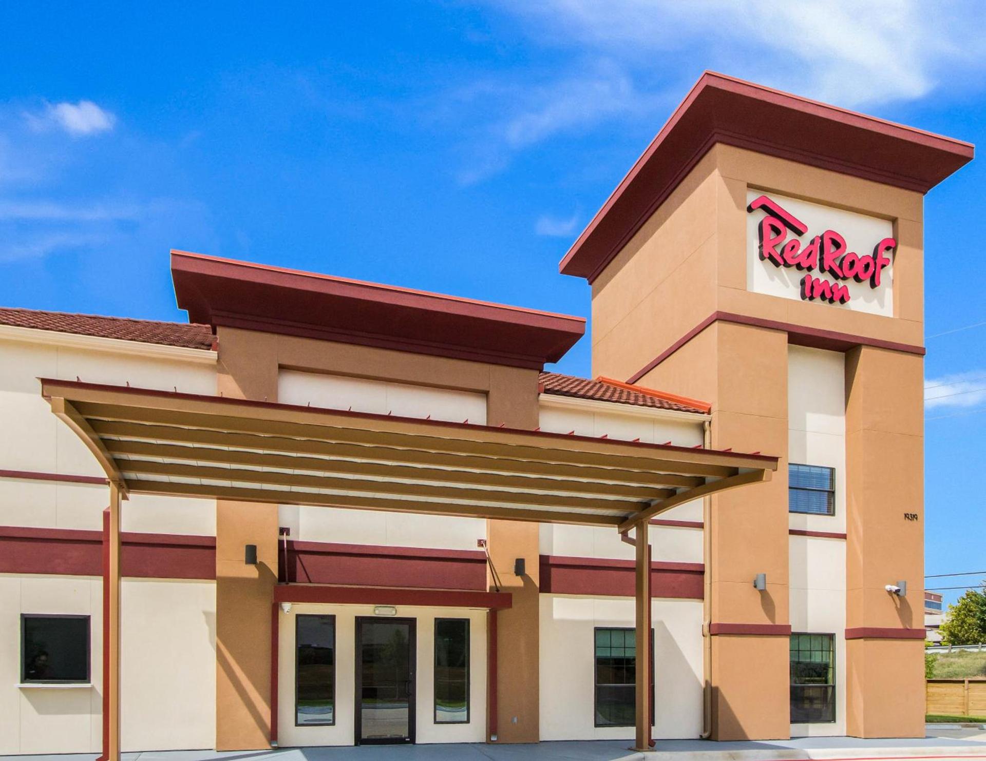 Red Roof Inn Houston - Willowbrook photo 2