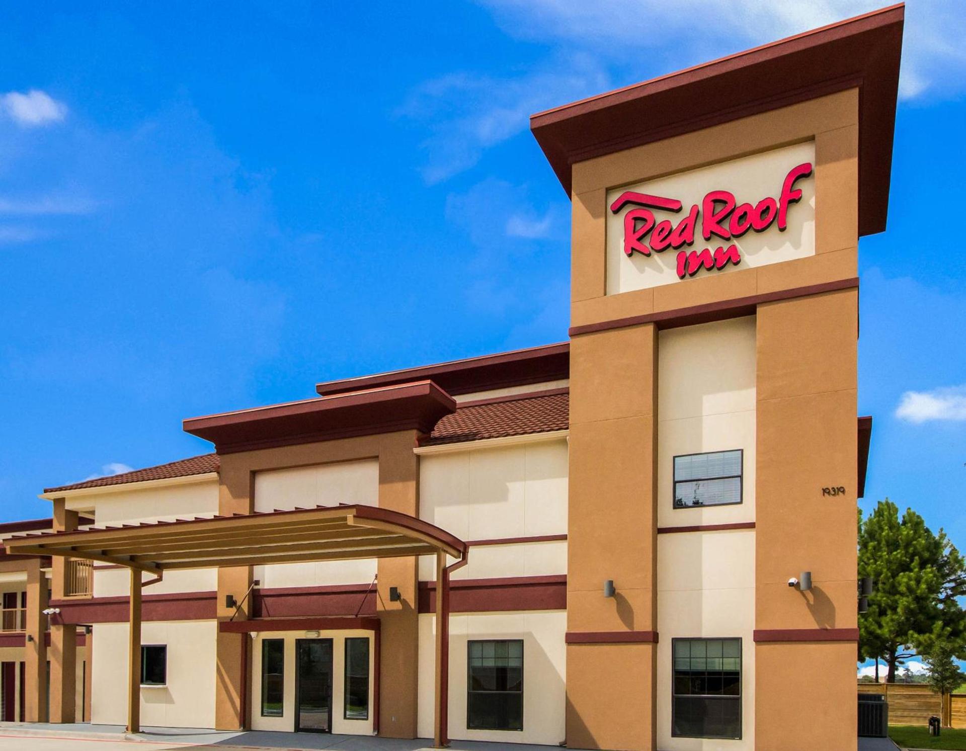 Red Roof Inn Houston - Willowbrook photo 3