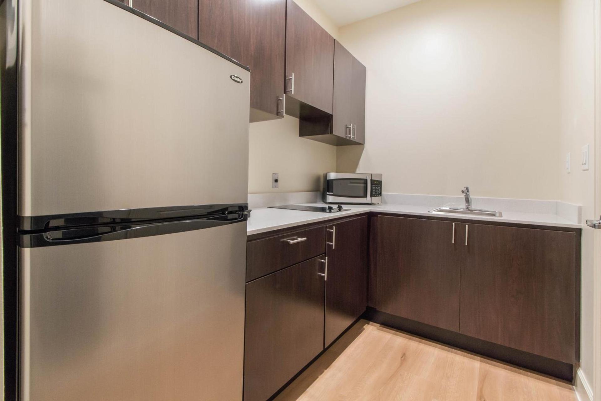 Red Roof Inn Houston - Willowbrook photo 24