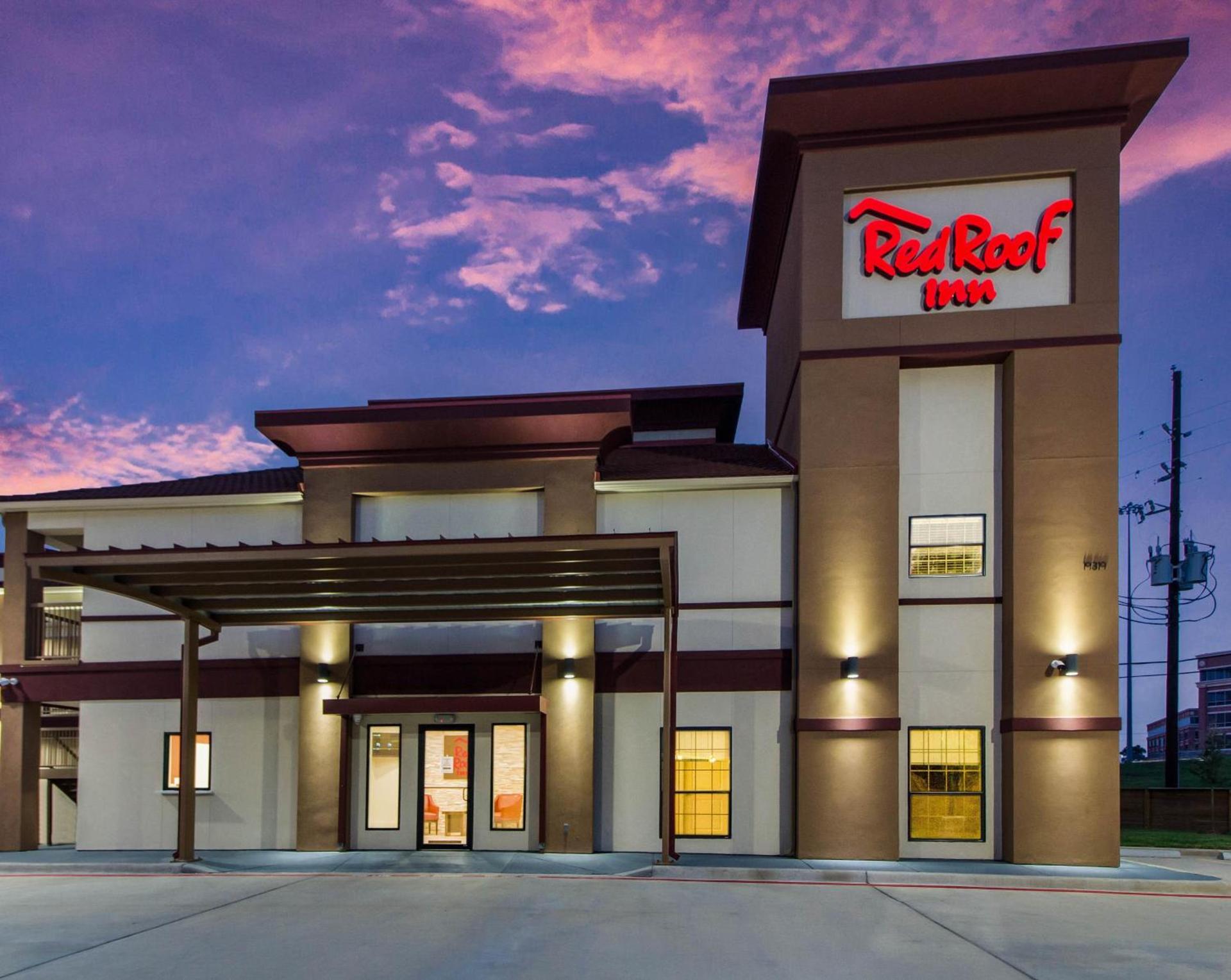 Red Roof Inn Houston - Willowbrook photo 4