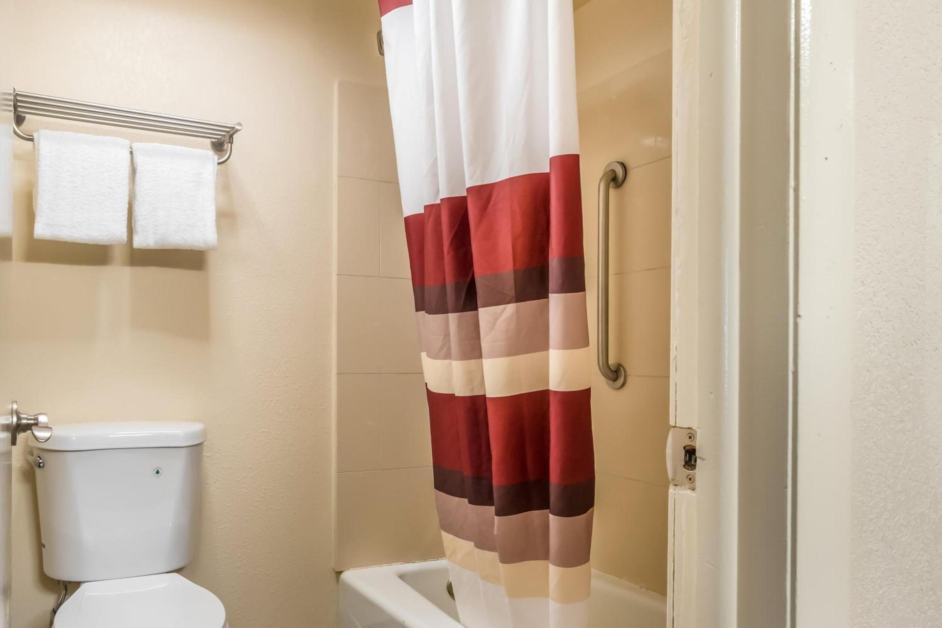 Red Roof Inn Chicago - Alsip photo 27
