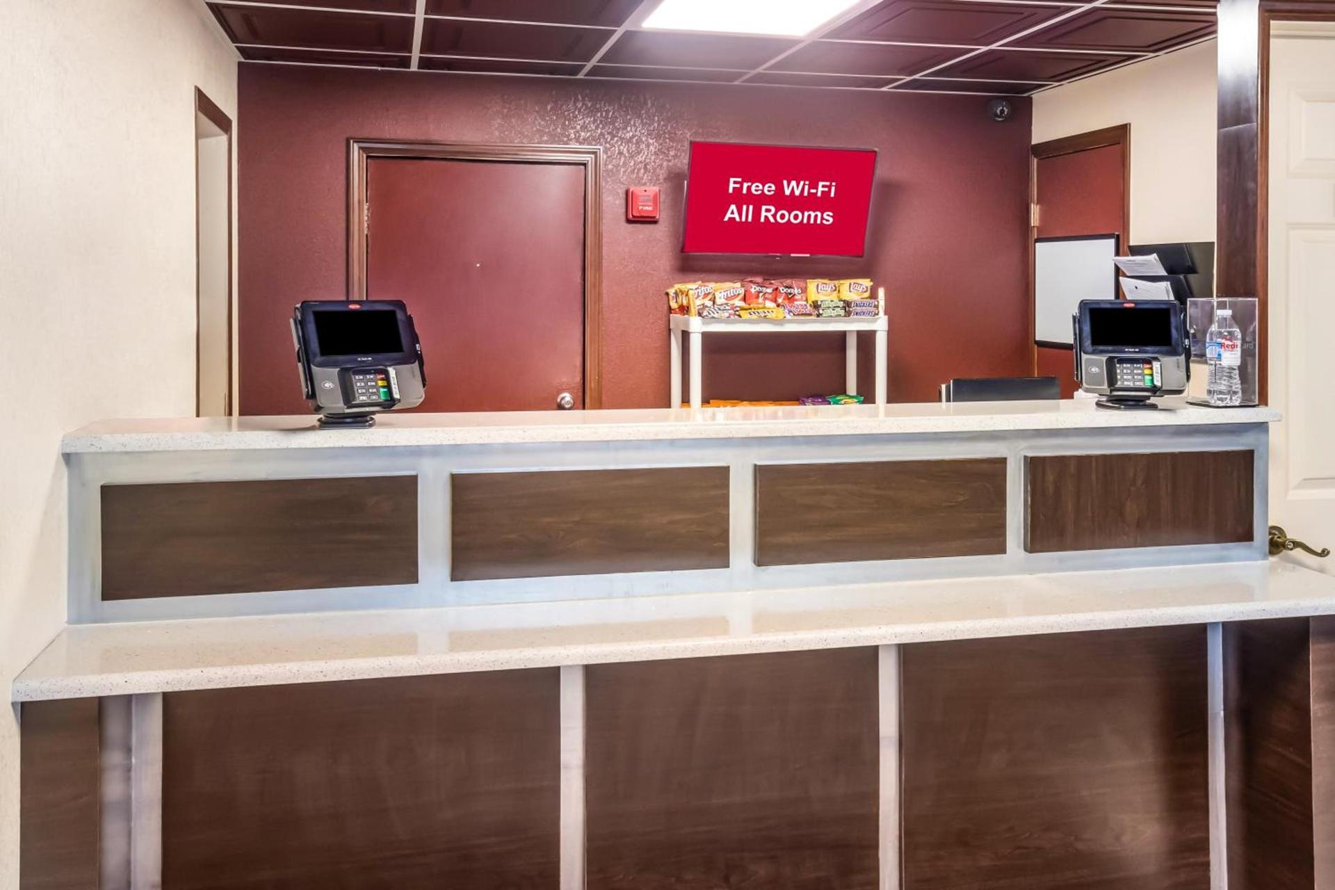 Red Roof Inn Chicago - Alsip photo 11