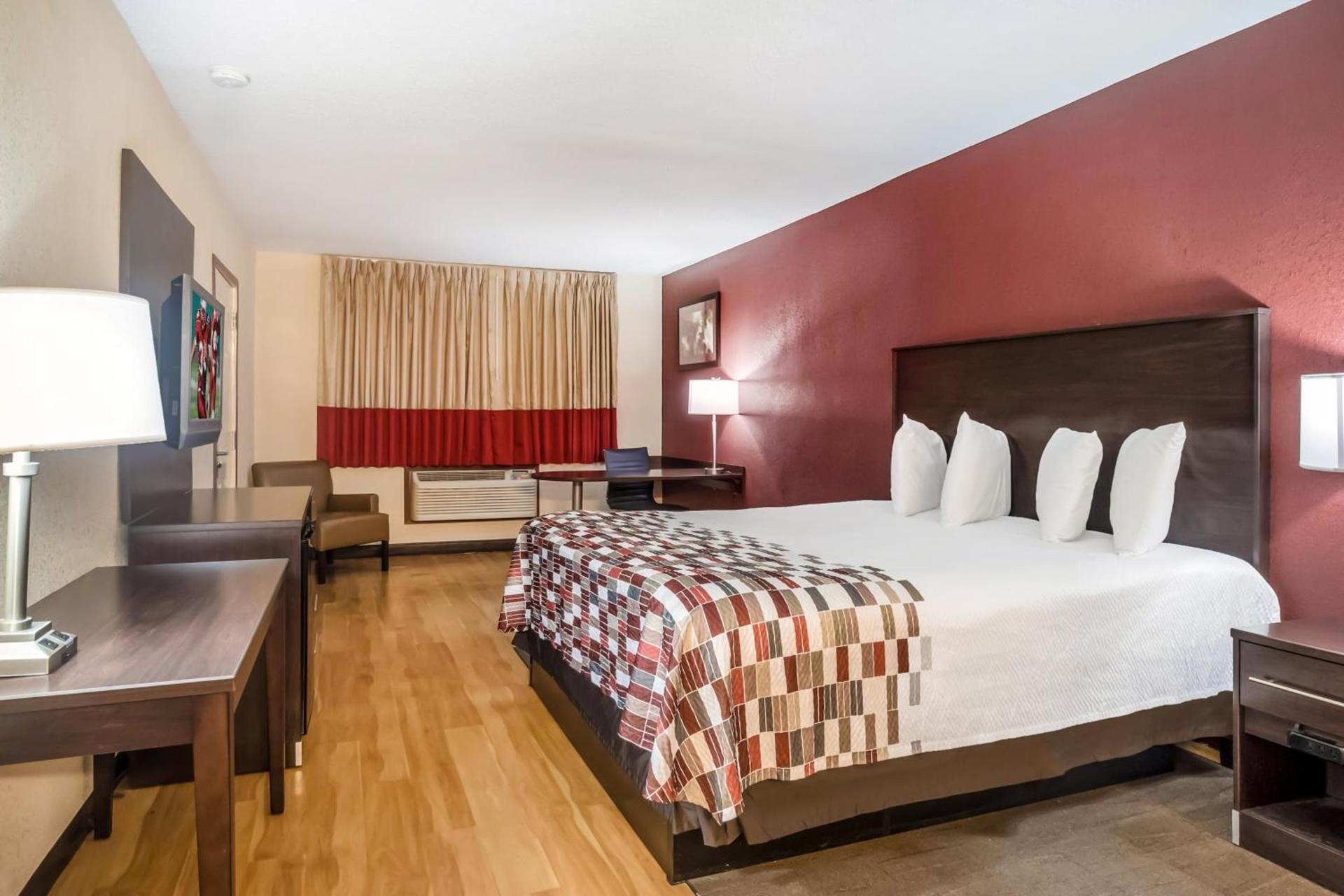 Red Roof Inn Chicago - Alsip photo 19