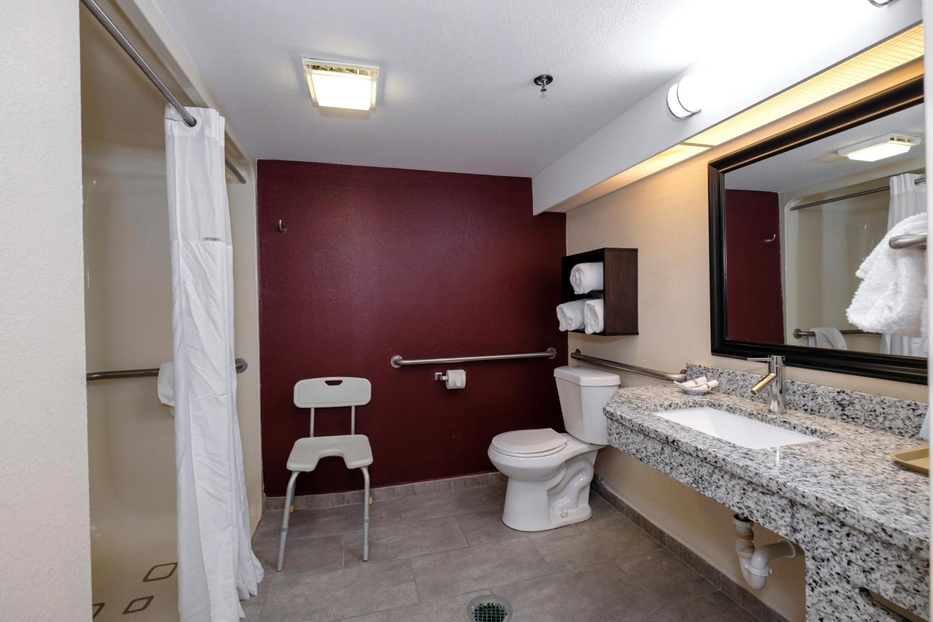 Red Roof Inn PLUS+ Palm Coast photo 38