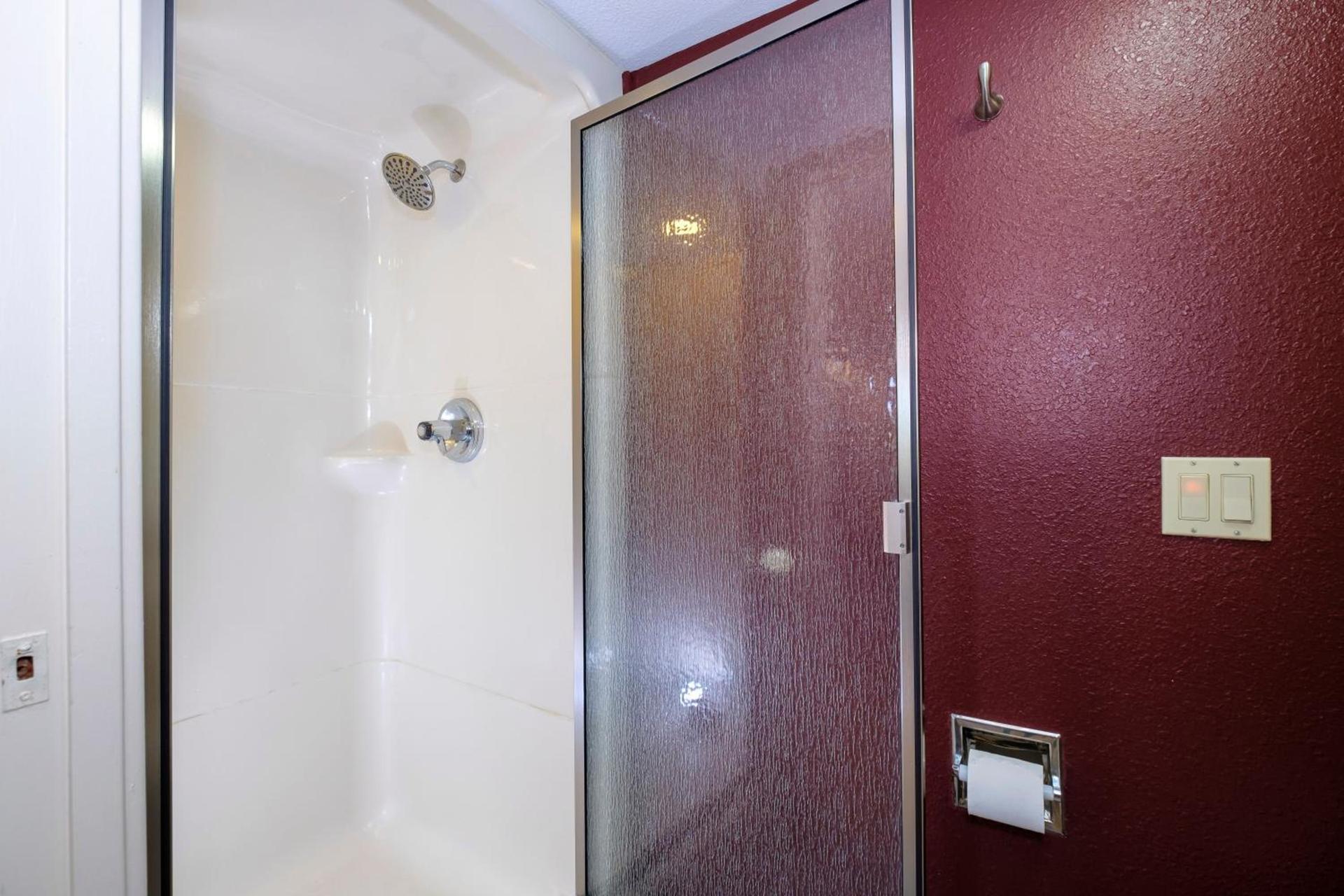 Red Roof Inn PLUS+ Palm Coast photo 36