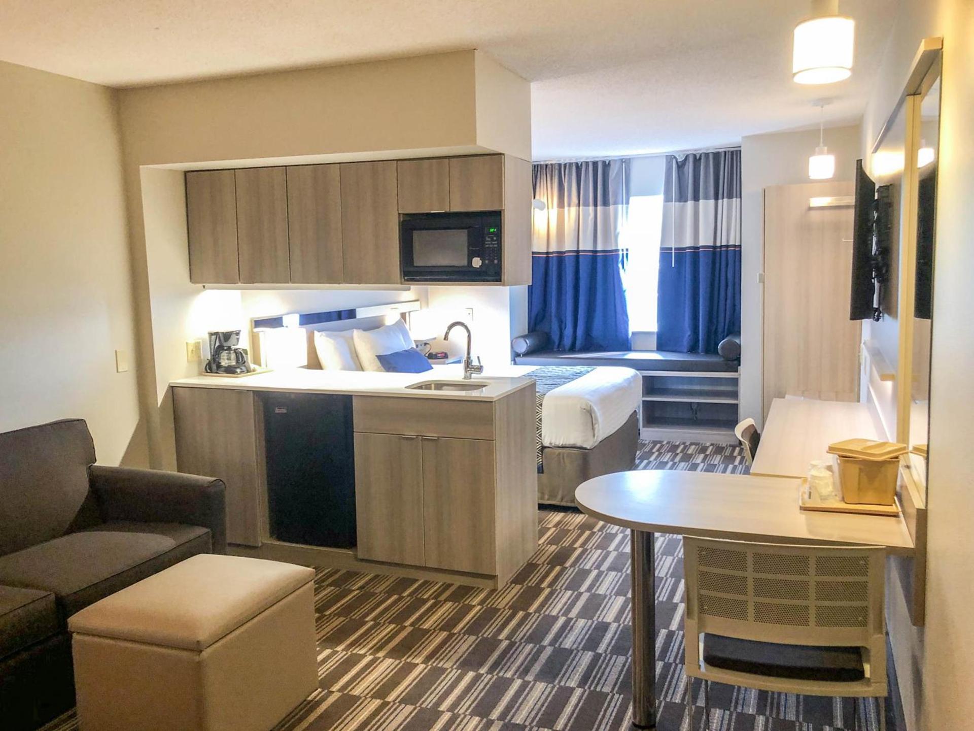 Microtel Inn & Suites by Wyndham Eagan/St Paul photo 5