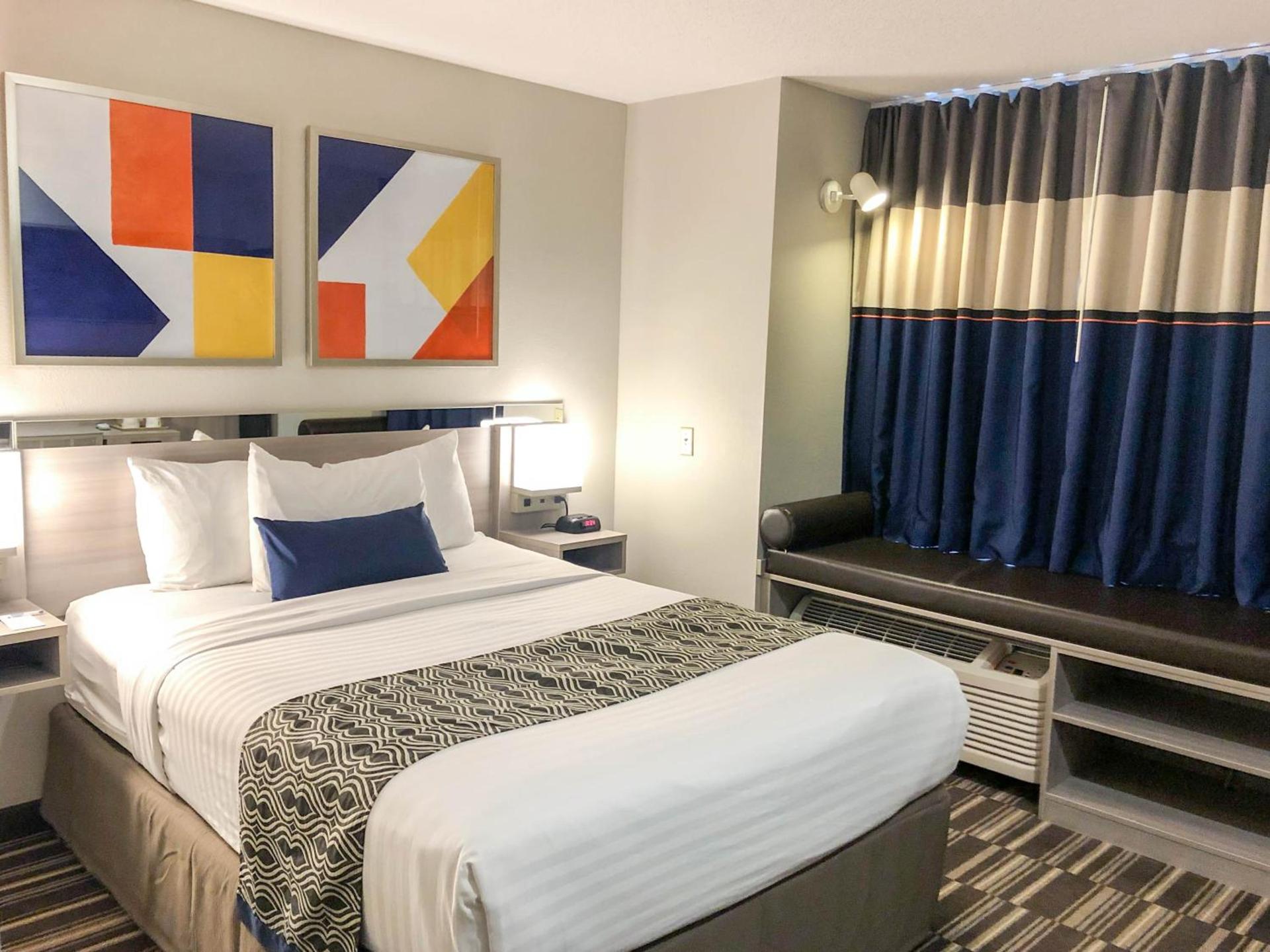 Microtel Inn & Suites by Wyndham Eagan/St Paul photo 4