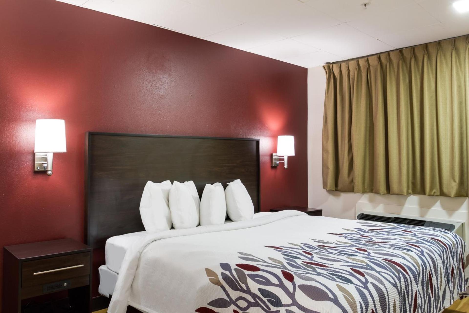 Red Roof Inn York Downtown photo 18