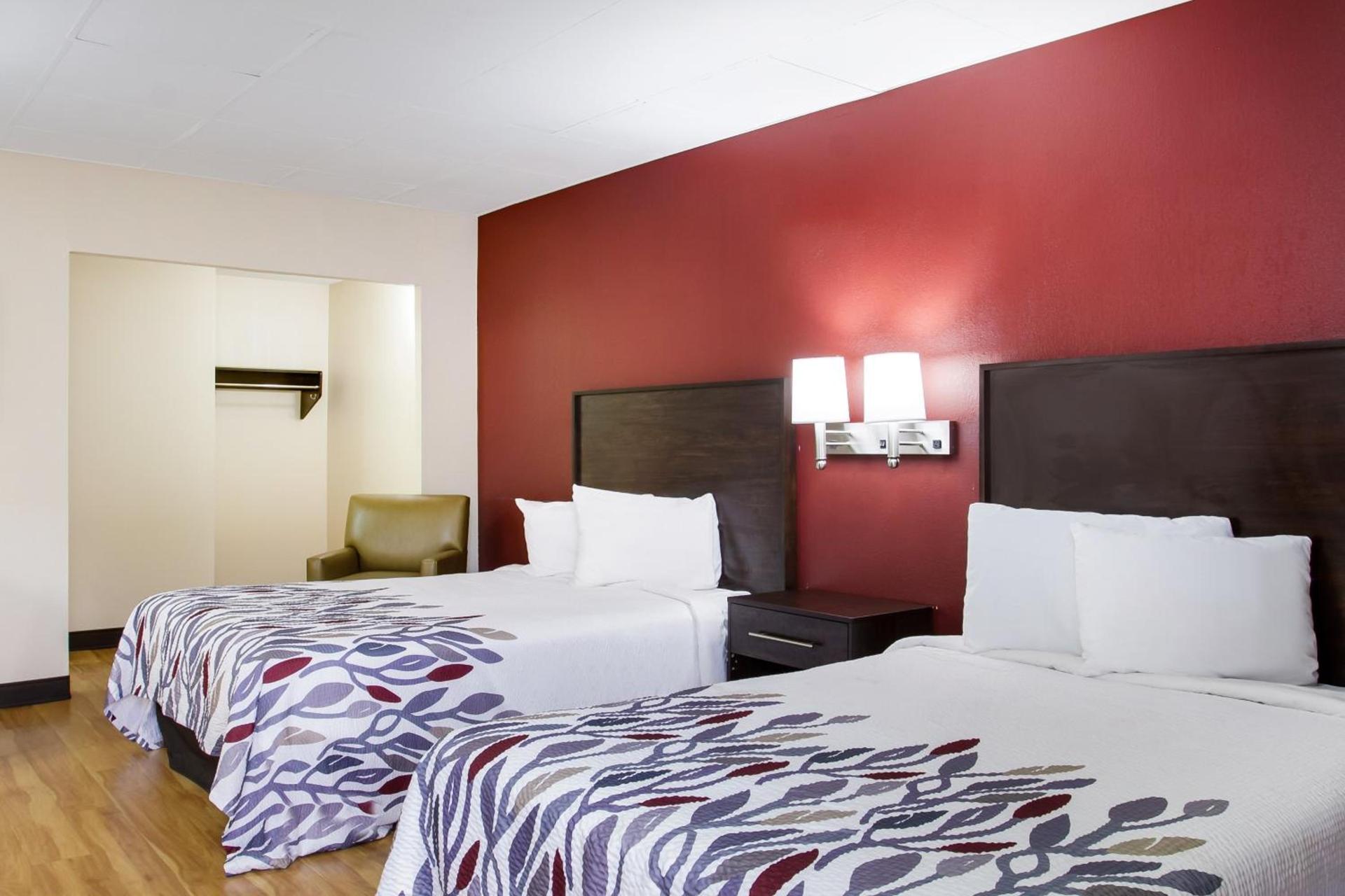 Red Roof Inn York Downtown photo 9