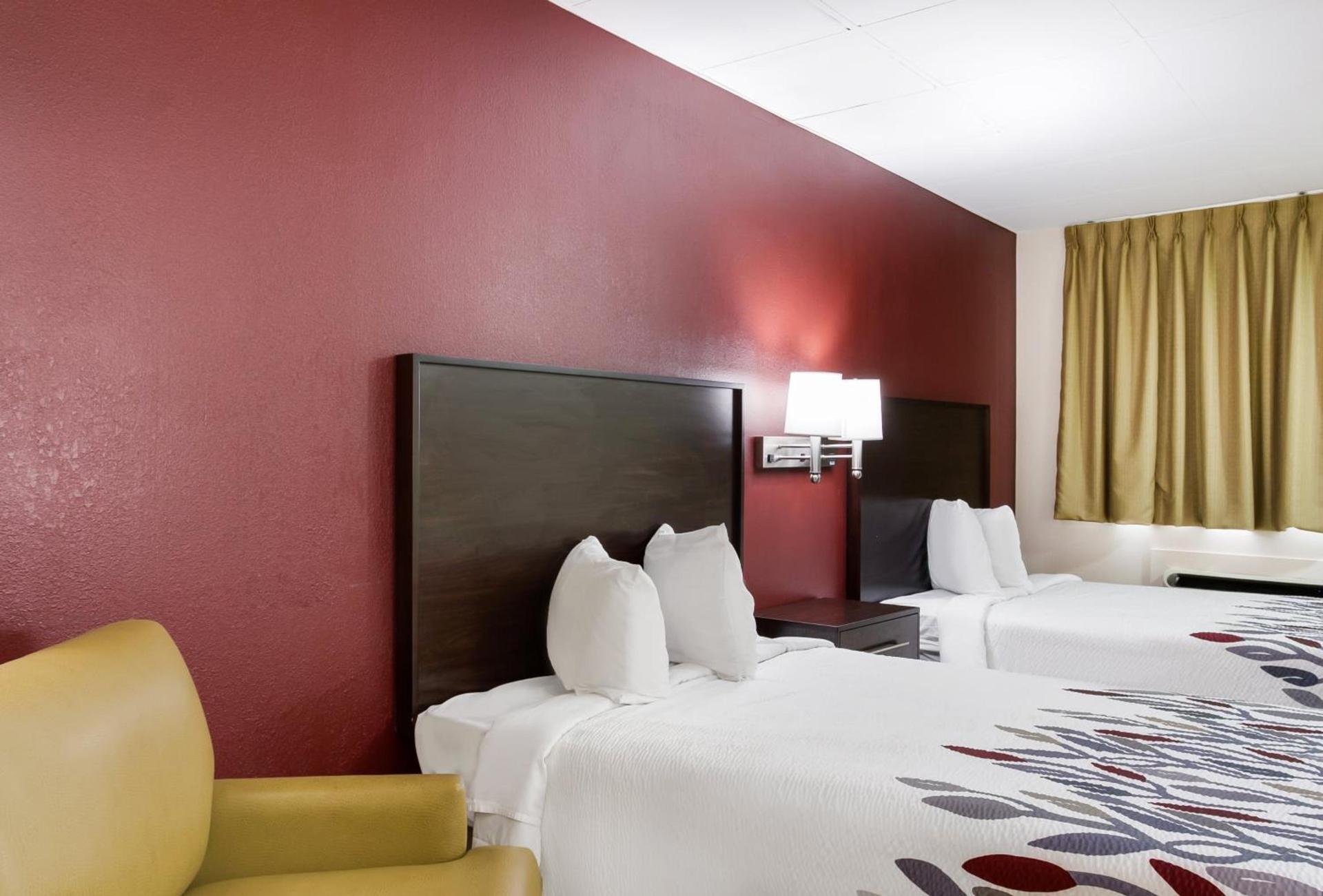 Red Roof Inn York Downtown photo 10
