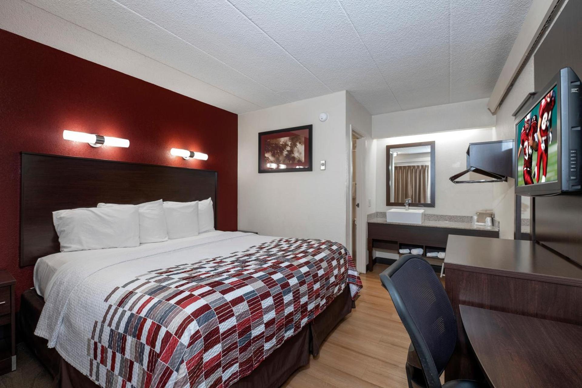 Red Roof Inn Washington DC-Lanham photo 17