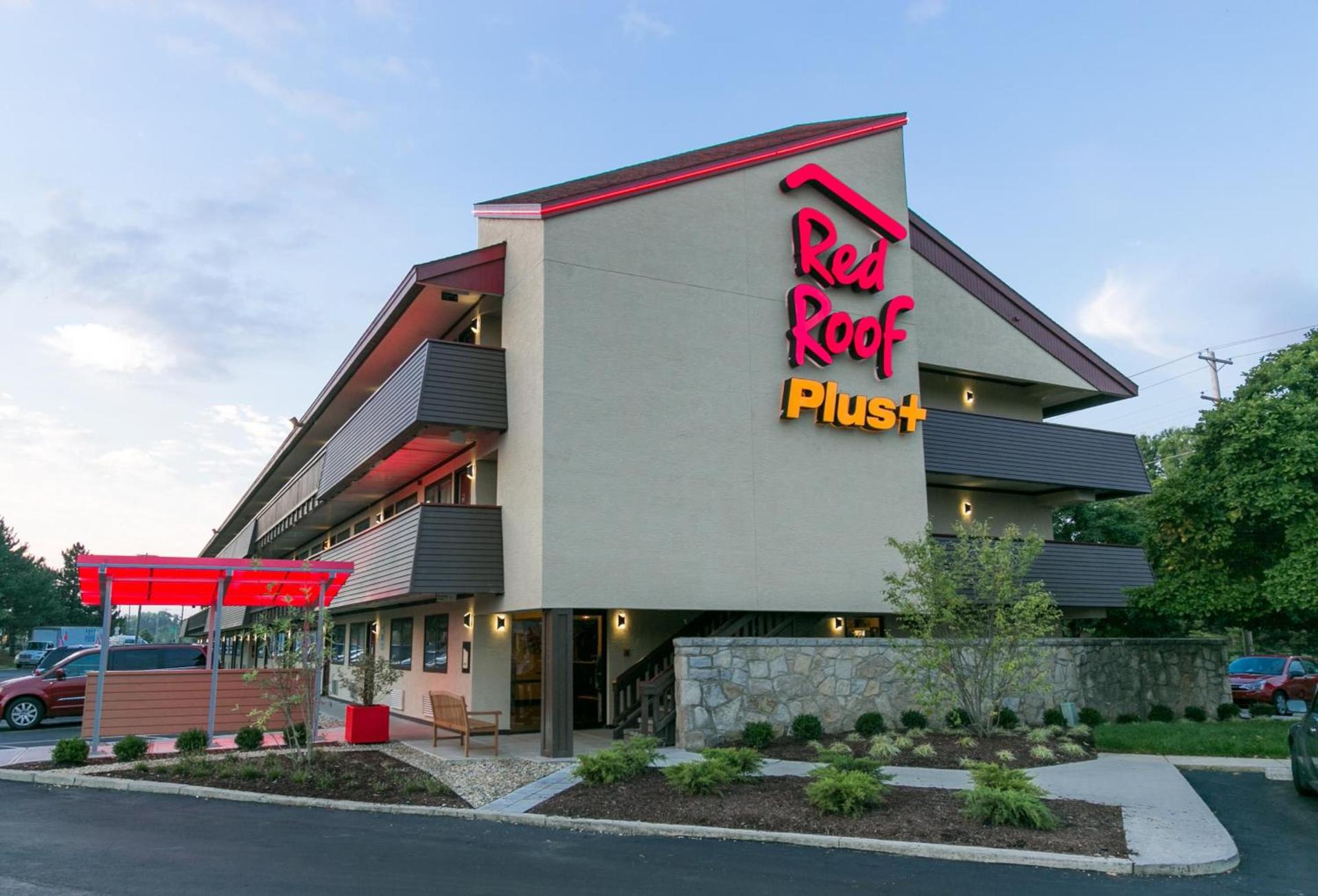 Red Roof Inn PLUS+ Columbus-Ohio State University OSU photo 1