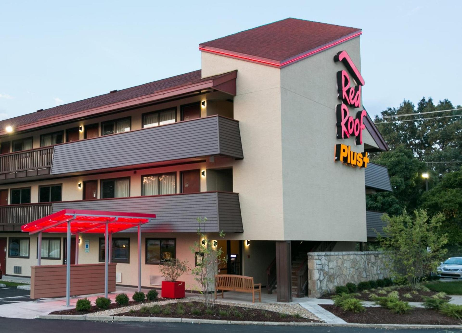 Red Roof Inn PLUS+ Columbus-Ohio State University OSU photo 3