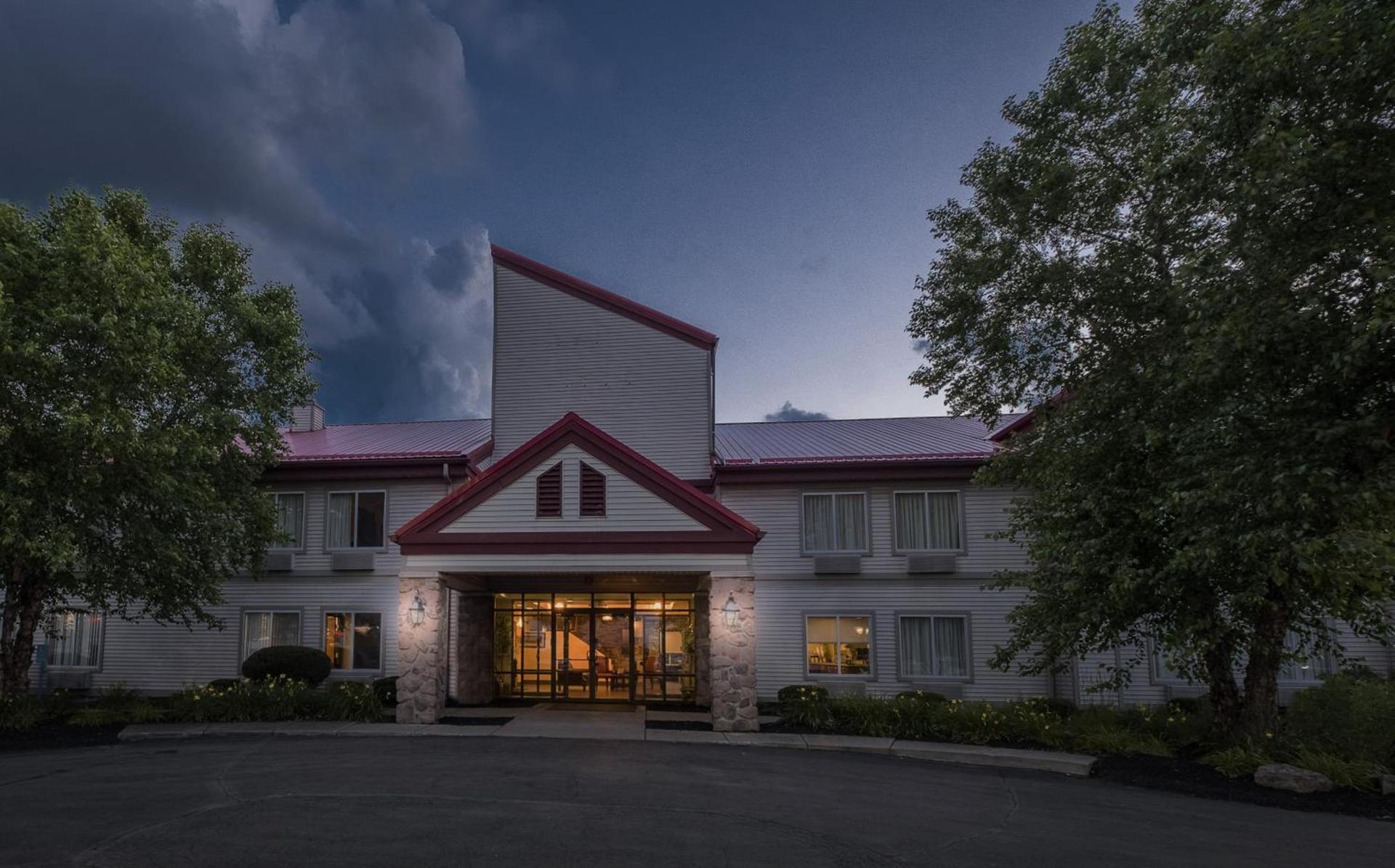 Red Roof Inn Columbus - Hebron photo 2