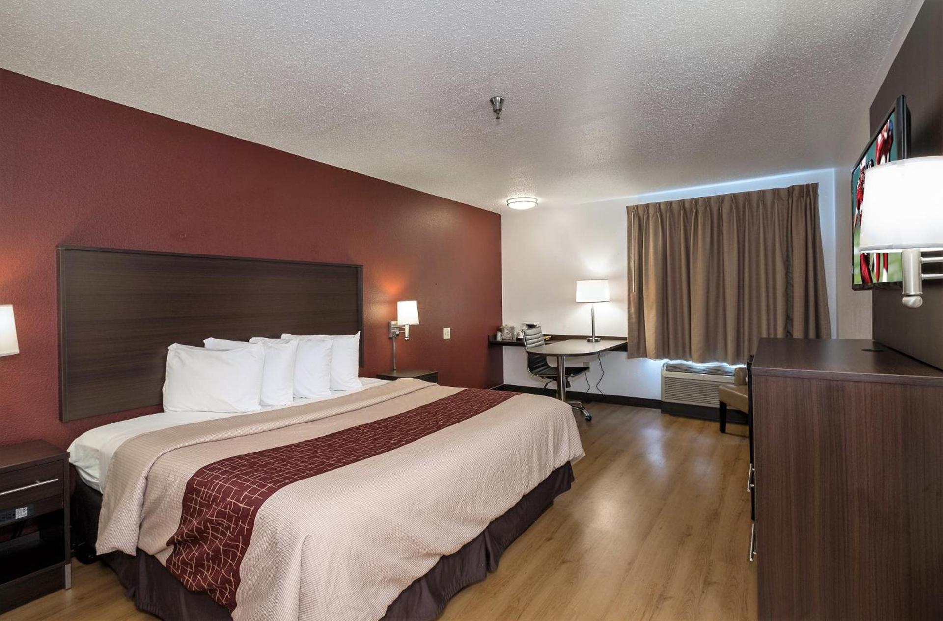 Red Roof Inn Columbus - Hebron photo 15