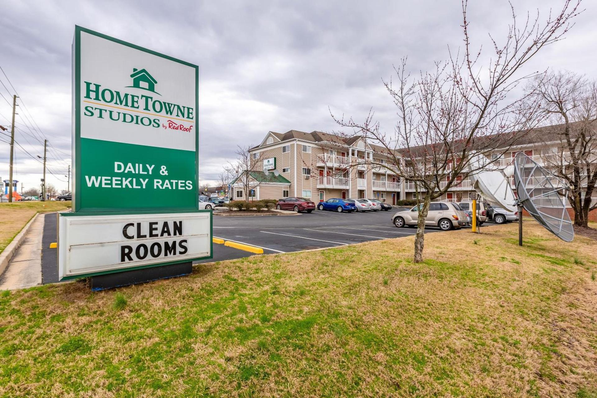 HomeTowne Studios by Red Roof Gainesville, GA — hotel in Gainesville