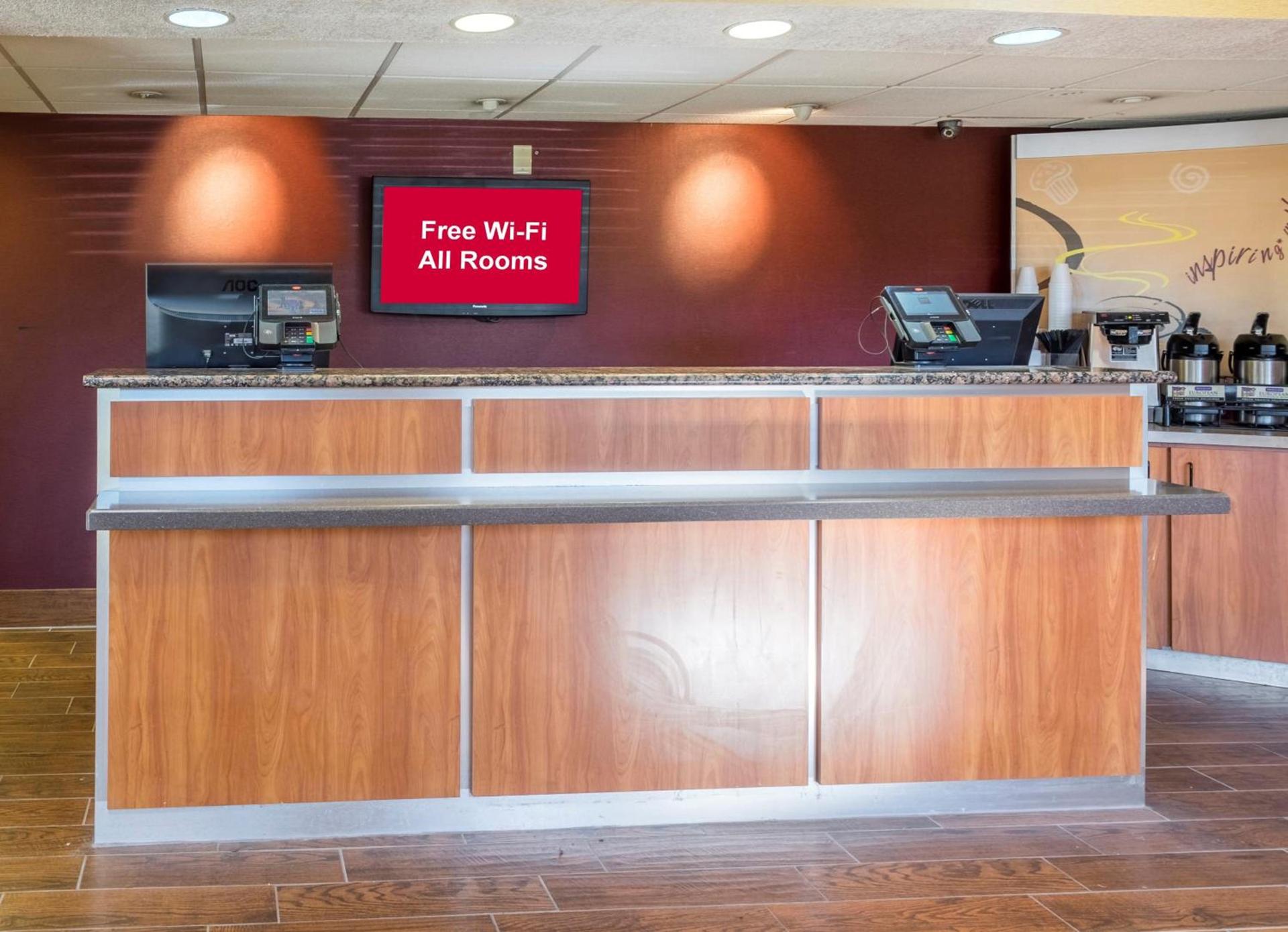 Red Roof Inn Jacksonville Airport photo 4
