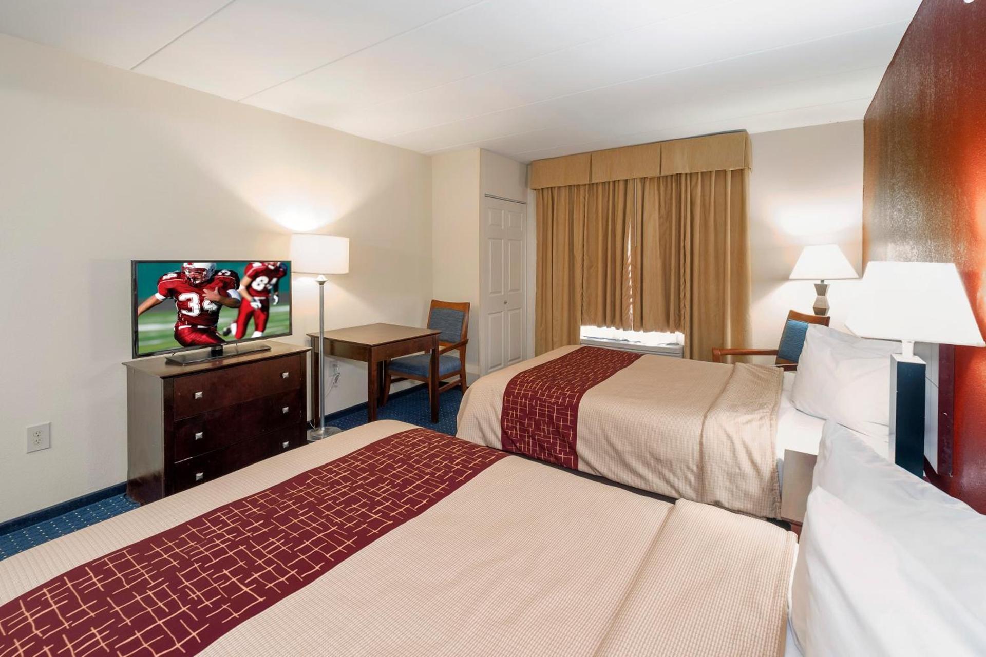 Red Roof Inn Annapolis photo 7