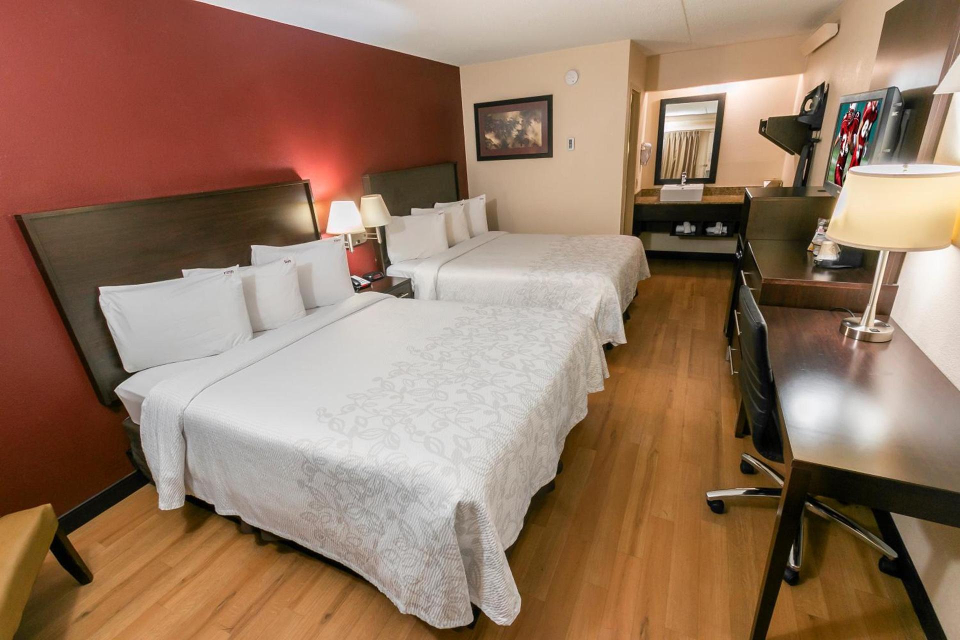 Red Roof Inn PLUS+ Washington DC - Alexandria photo 26