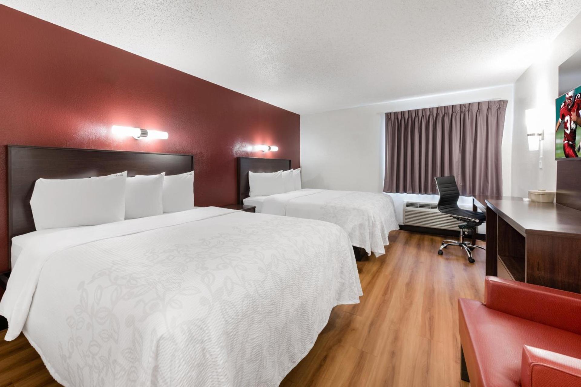 Red Roof Inn PLUS+ Columbus - Worthington photo 28