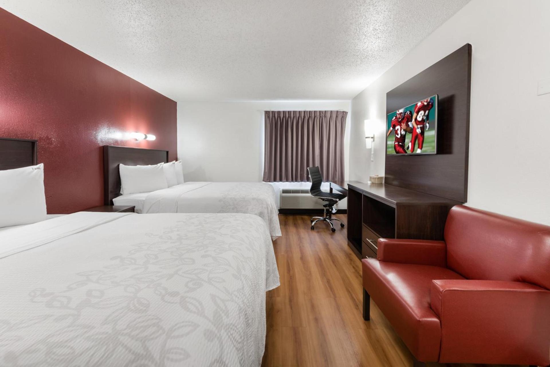 Red Roof Inn PLUS+ Columbus - Worthington photo 26