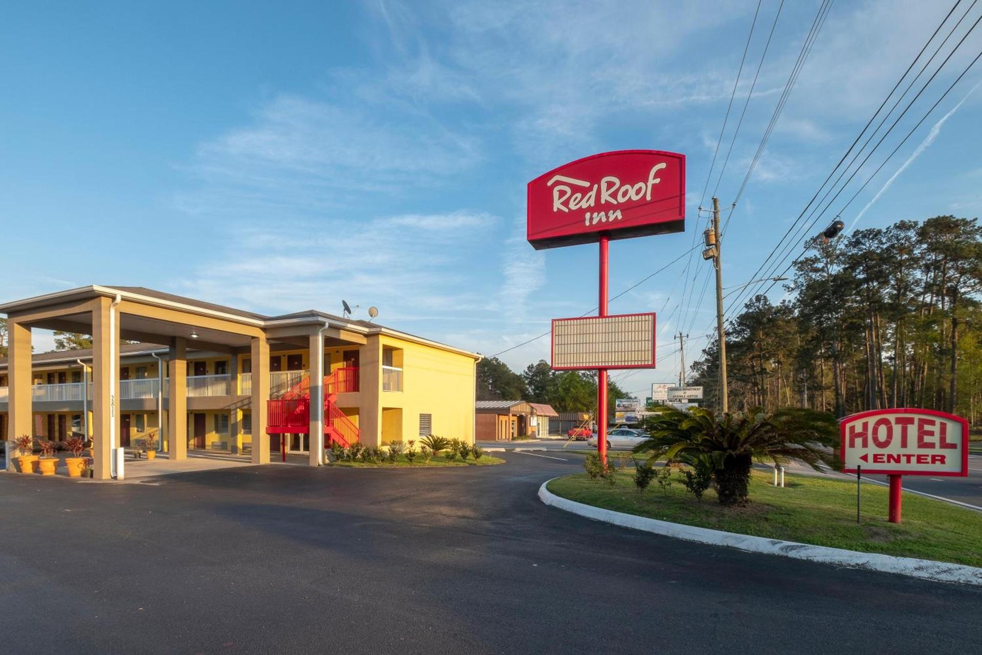 Red Roof Inn Valdosta - University photo 3