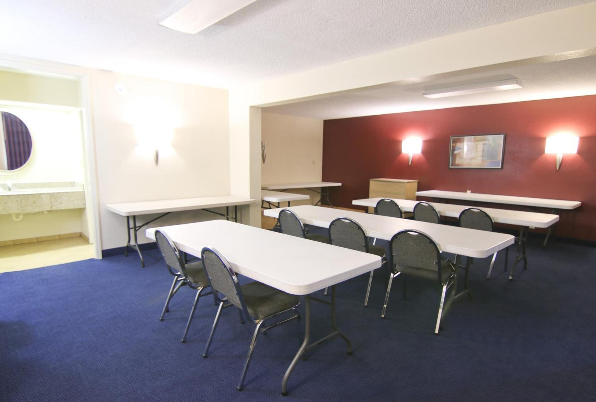 Red Roof Inn Somerset, KY photo 9