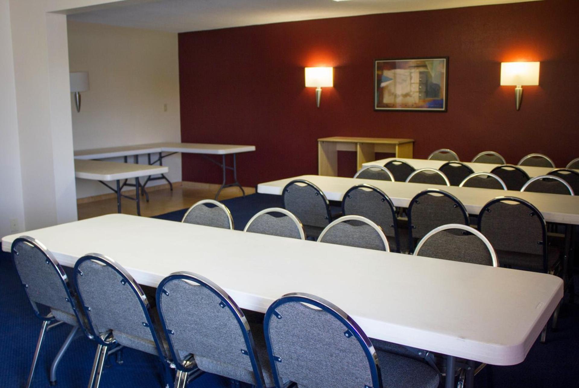 Red Roof Inn Somerset, KY photo 10
