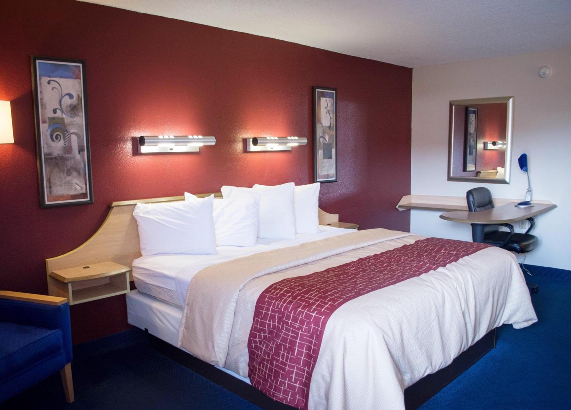 Red Roof Inn Somerset, KY photo 13