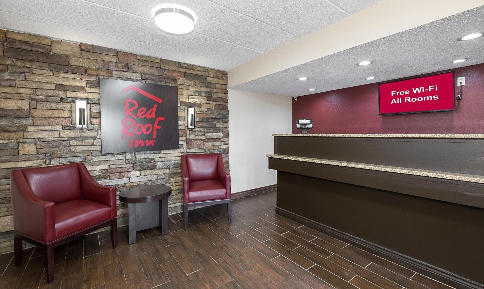 Red Roof Inn Cincinnati East - Beechmont photo 5
