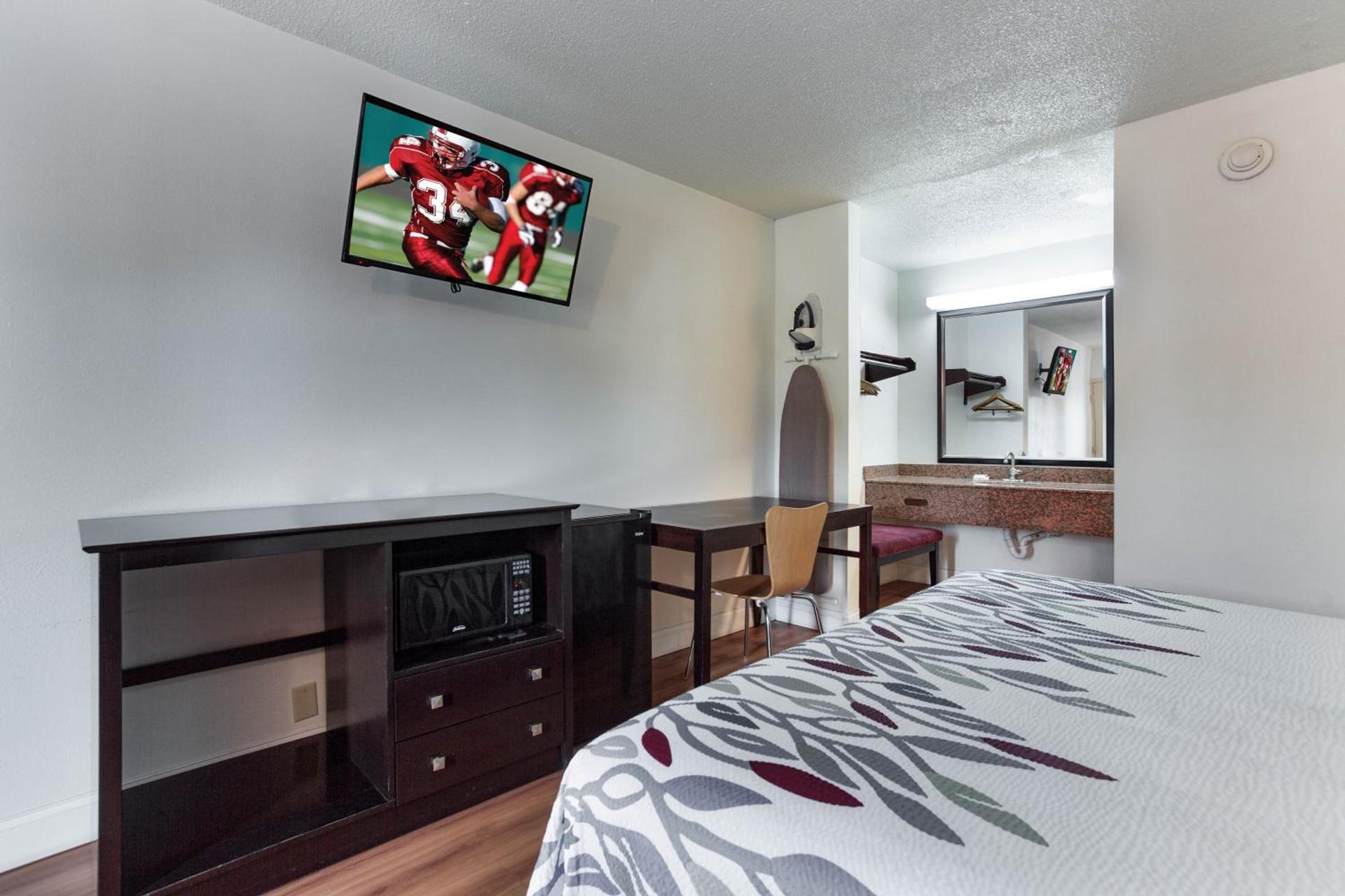 Red Roof Inn Monteagle - I-24 photo 11