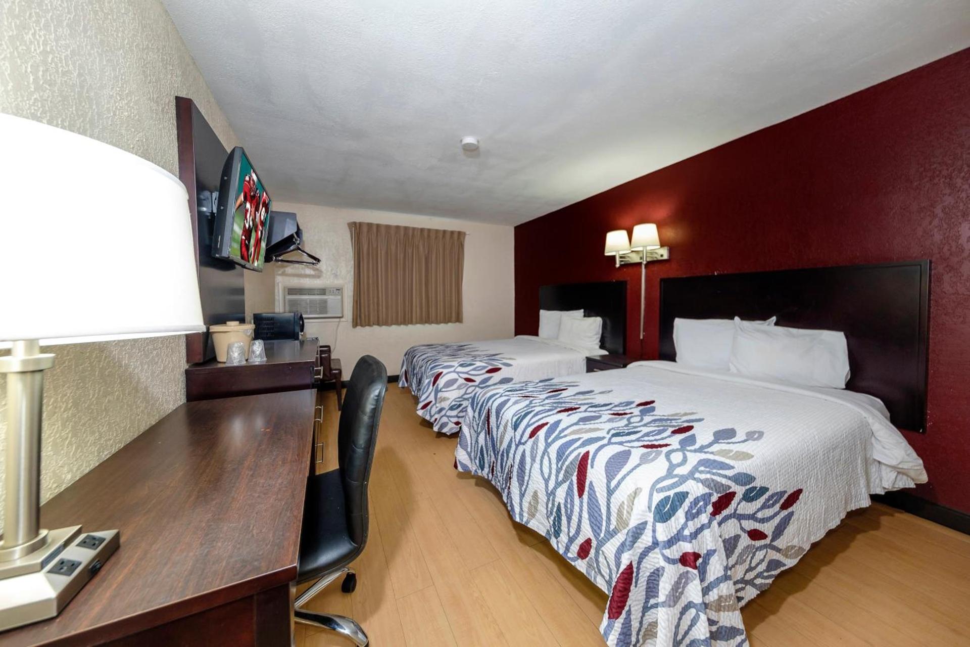 Red Roof Inn Jacksonville - Cruise Port photo 12