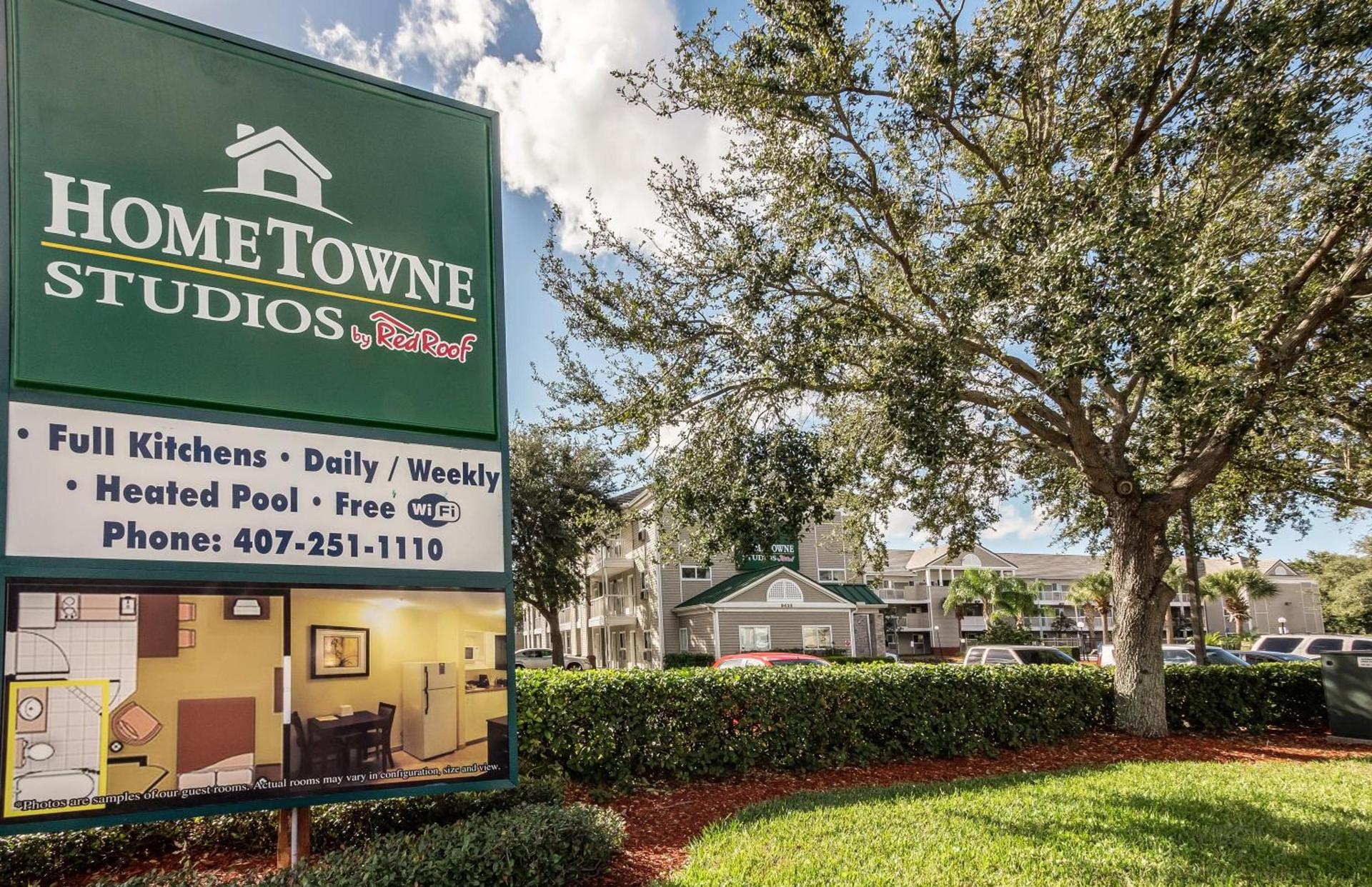 HomeTowne Studios by Red Roof Orlando South photo 13