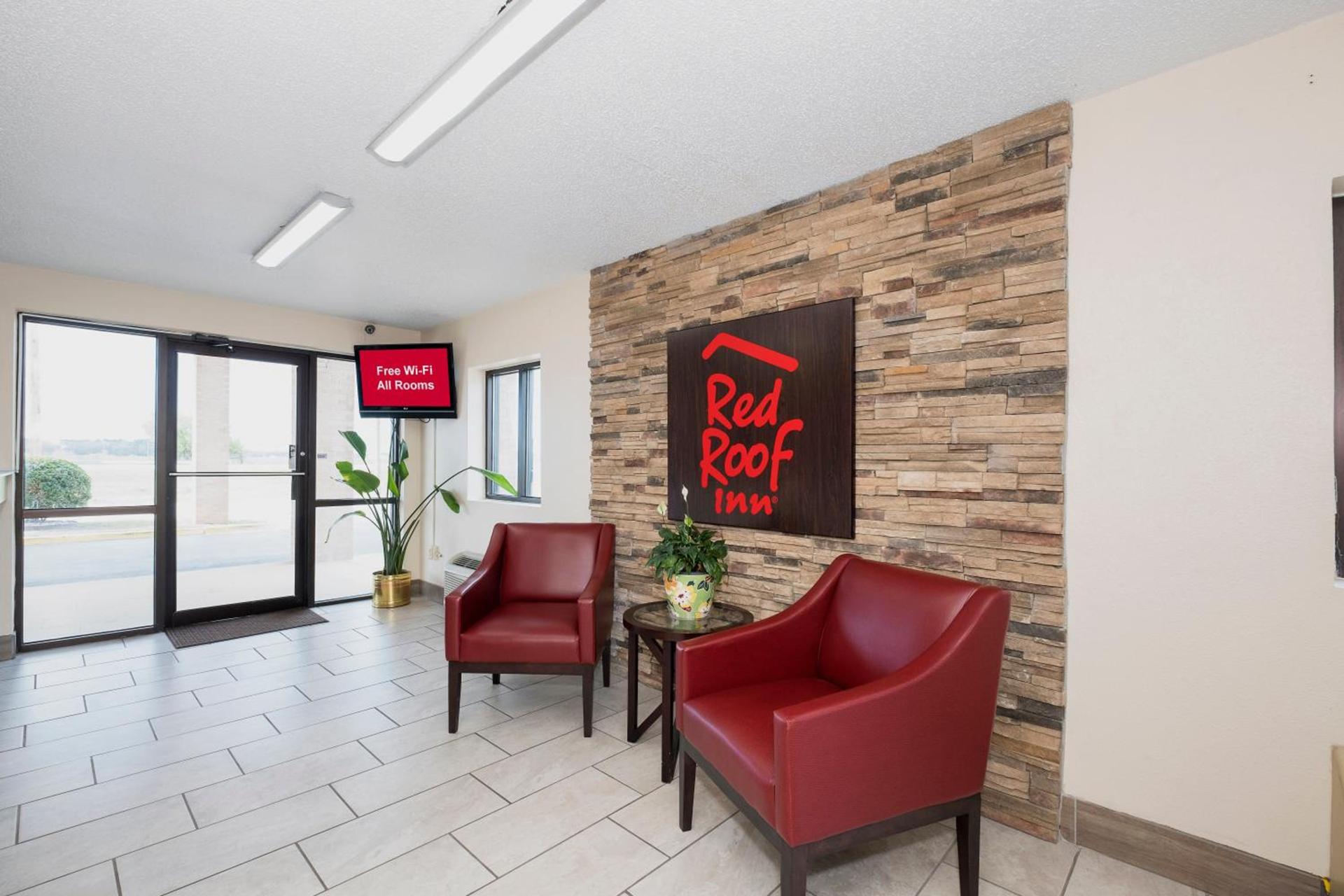 Red Roof Inn Bishopville photo 6