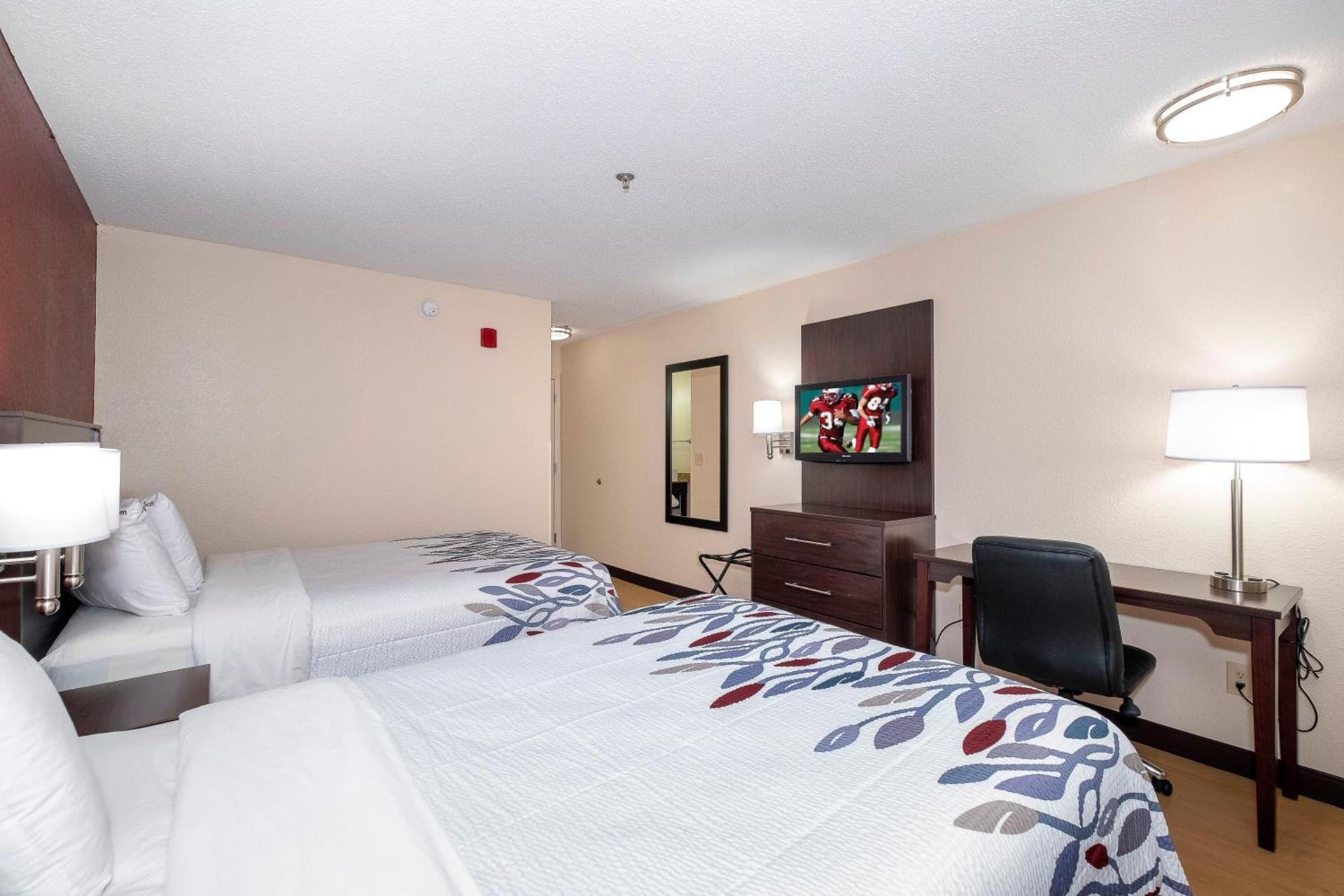 Red Roof Inn Raleigh Southwest - Cary photo 16